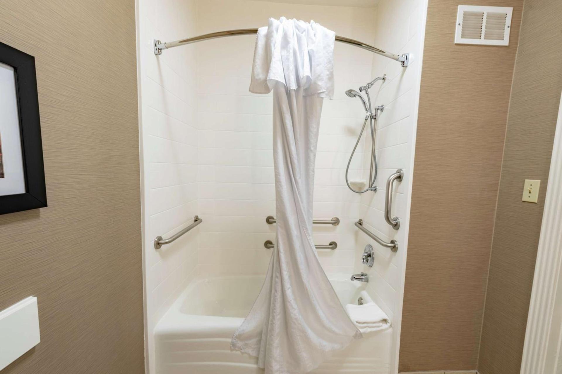 Homewood Suites by Hilton- Longview photo 18