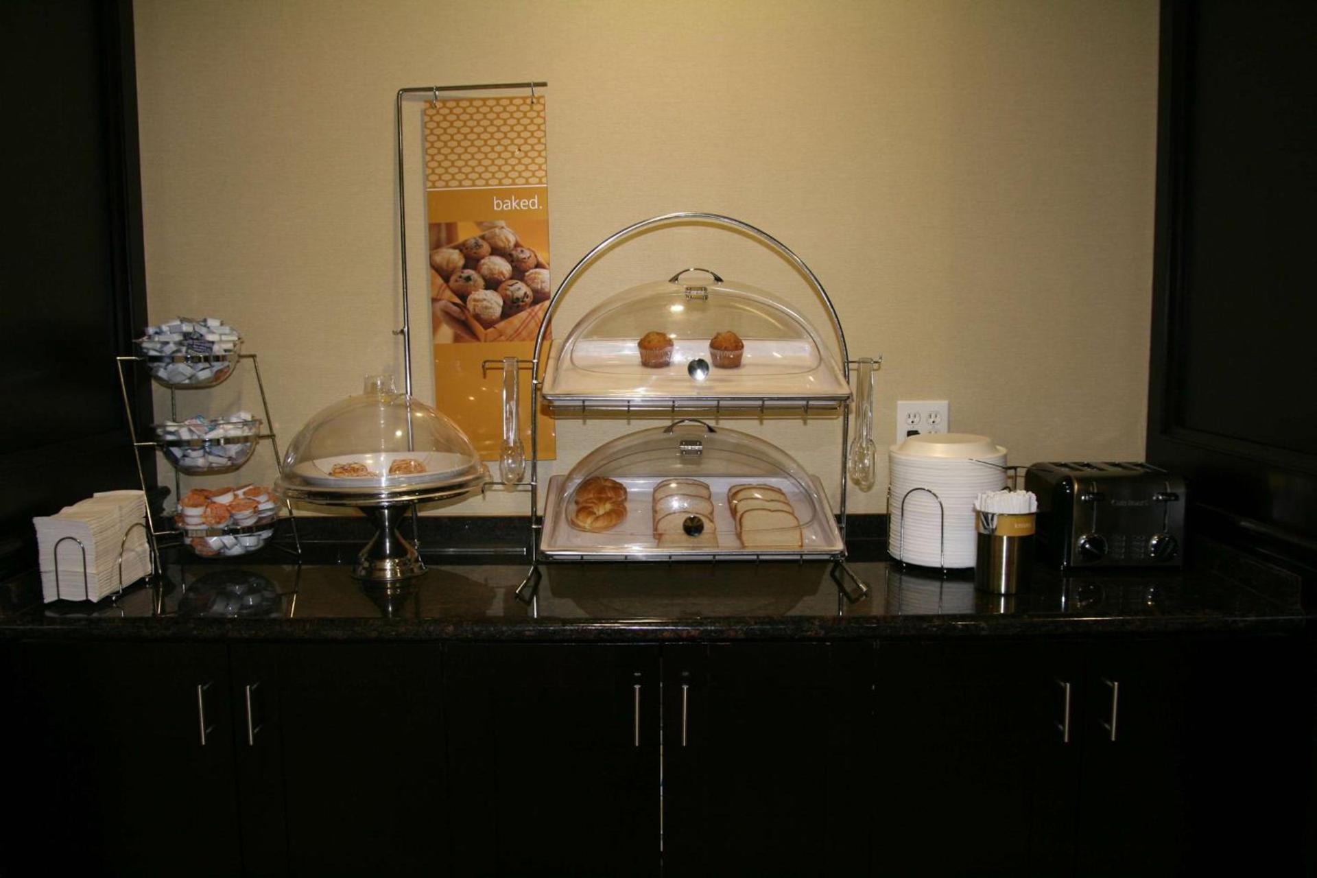 Hawthorn Extended Stay by Wyndham Kilgore photo 4