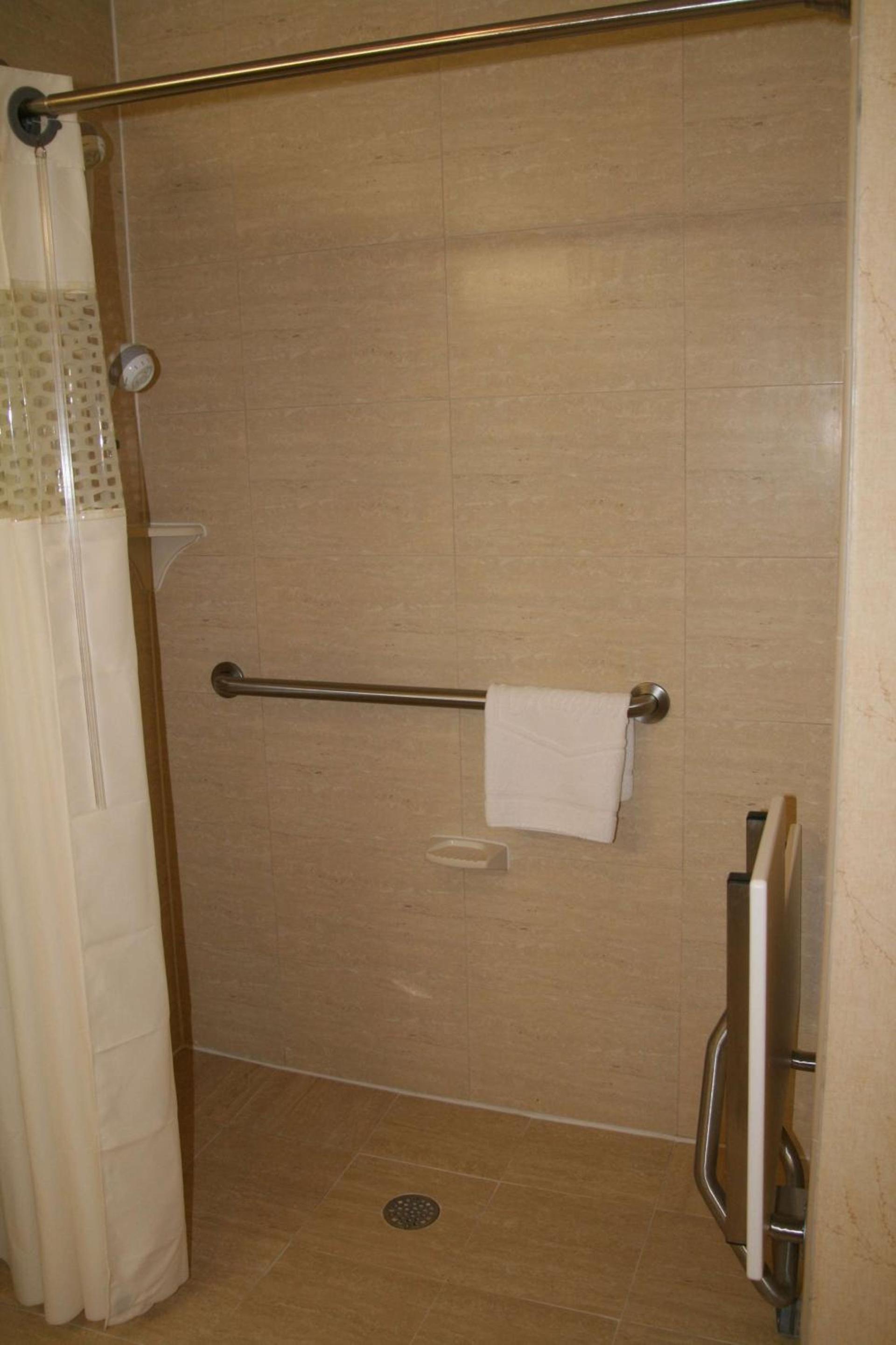Hawthorn Extended Stay by Wyndham Kilgore photo 13