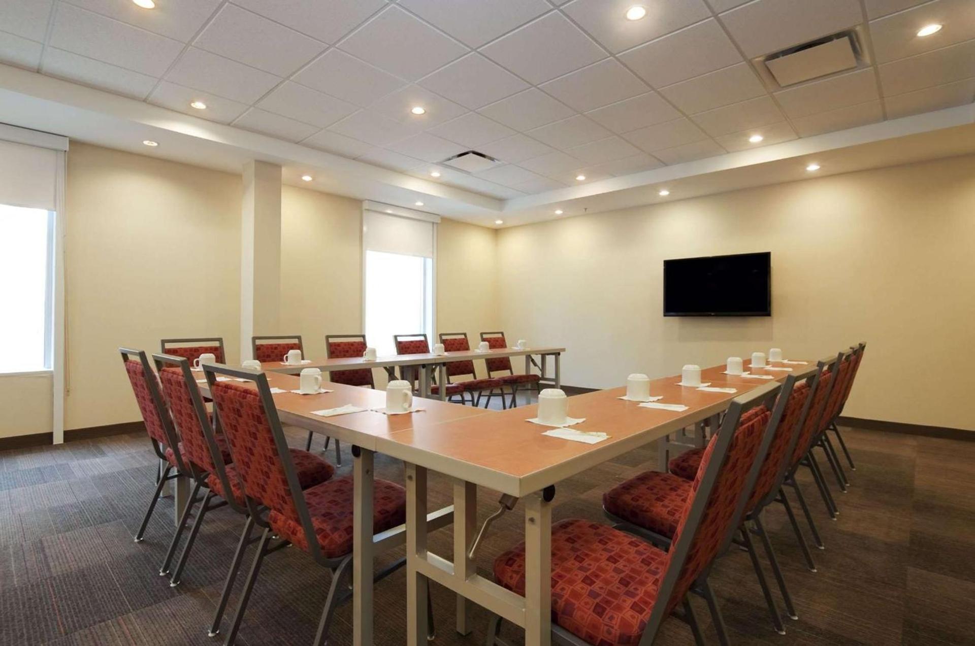 Home2 Suites by Hilton Biloxi/North/D'Iberville photo 25