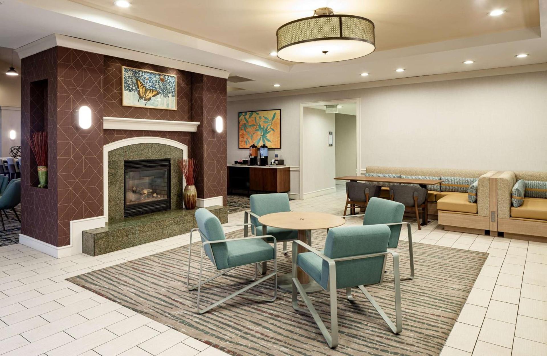 Homewood Suites by Hilton Gainesville photo 35