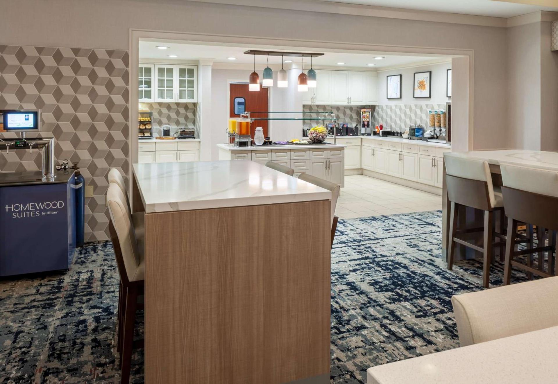 Homewood Suites by Hilton Gainesville photo 10