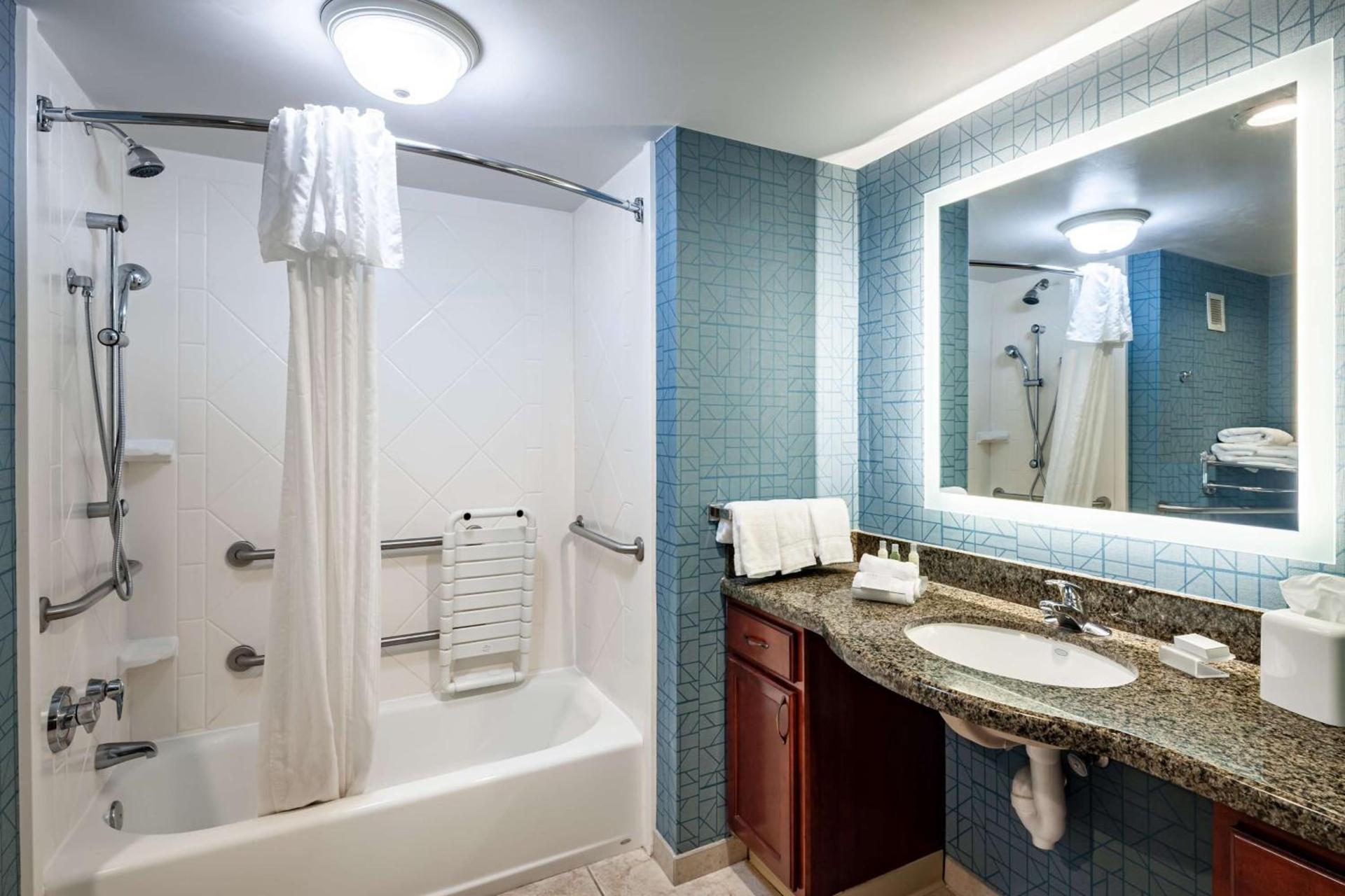 Homewood Suites by Hilton Gainesville photo 19