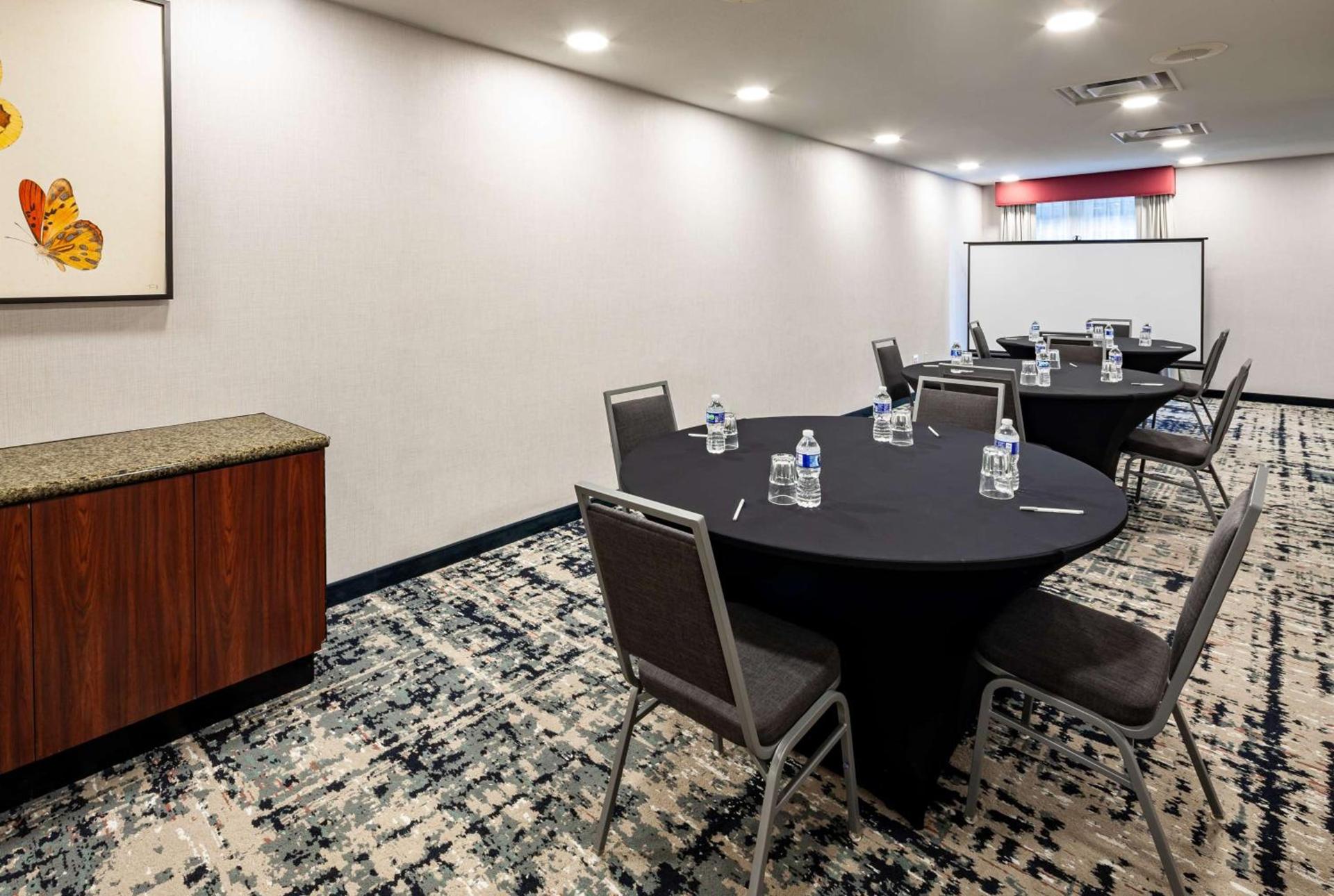 Homewood Suites by Hilton Gainesville photo 3