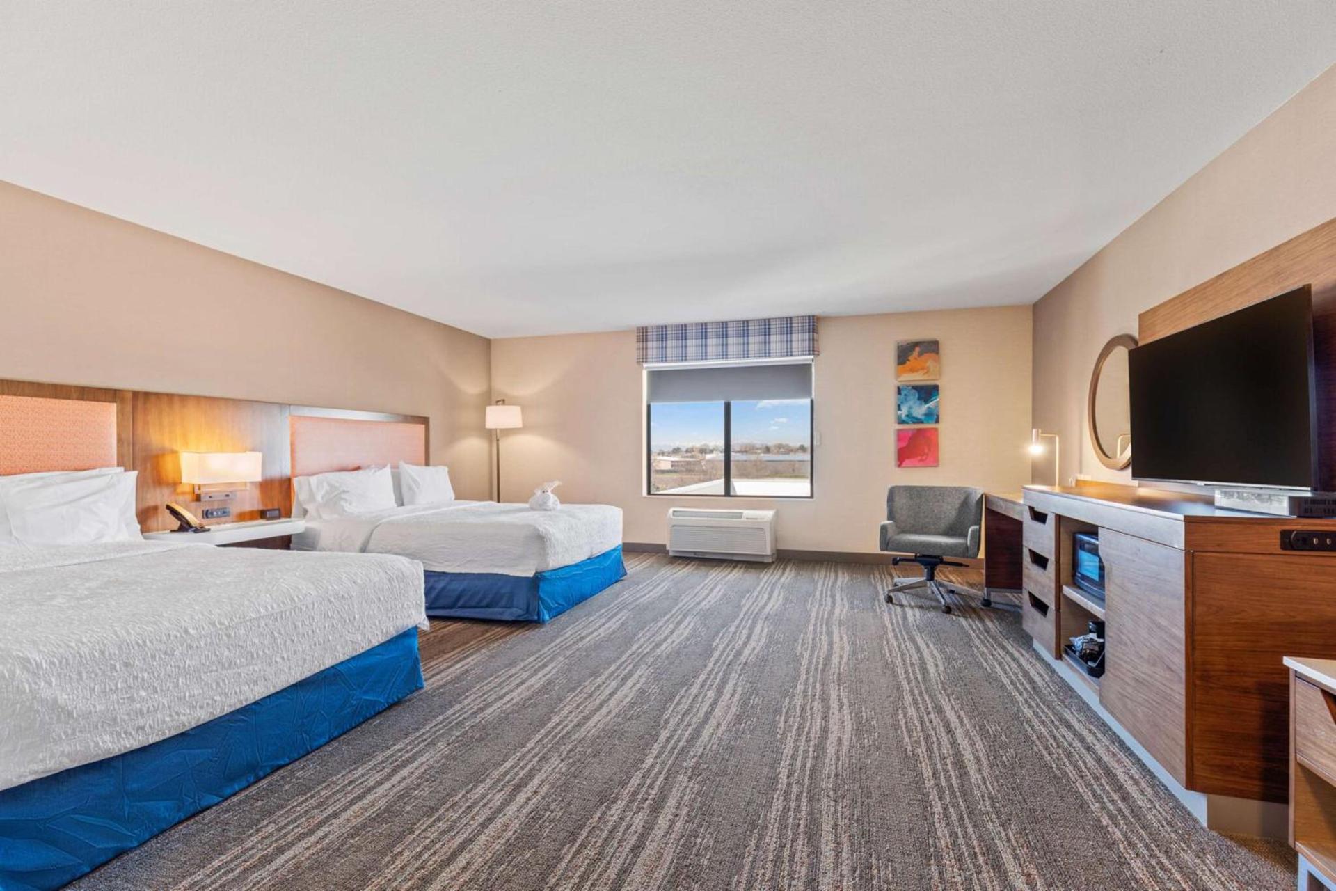 Hampton Inn & Suites Greeley photo 25