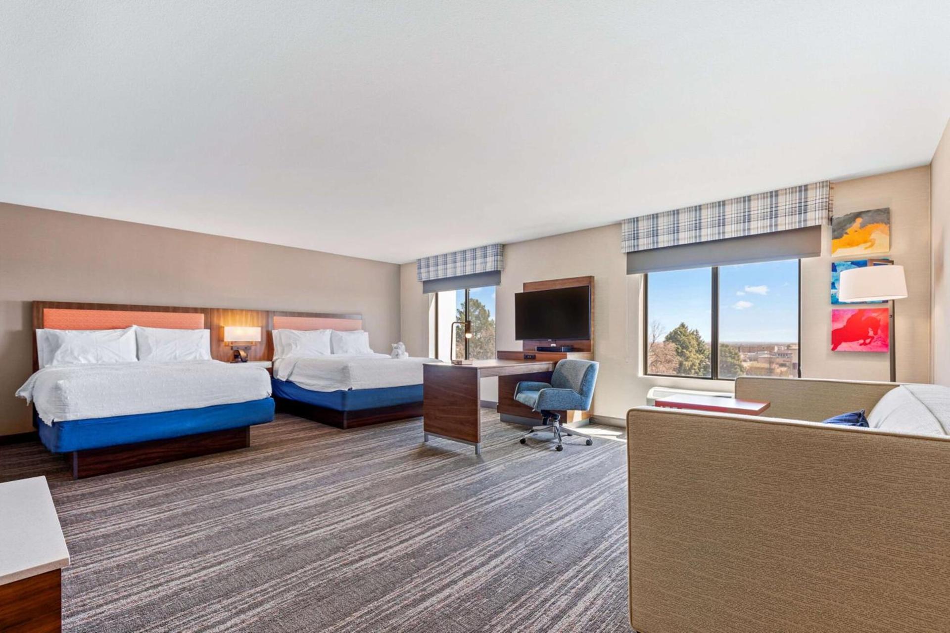 Hampton Inn & Suites Greeley photo 28