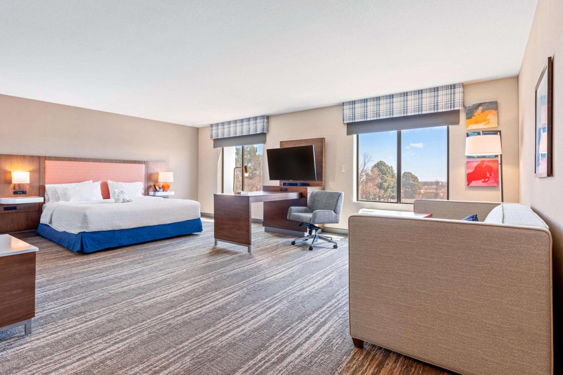 Hampton Inn & Suites Greeley photo 31
