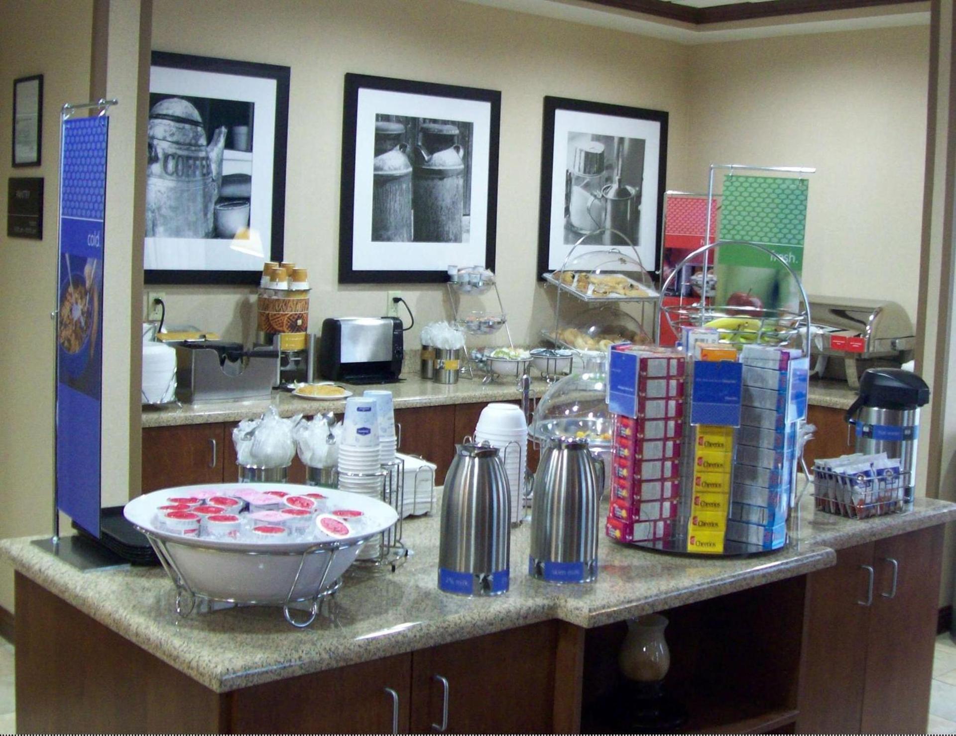 Hampton Inn Gallipolis photo 20