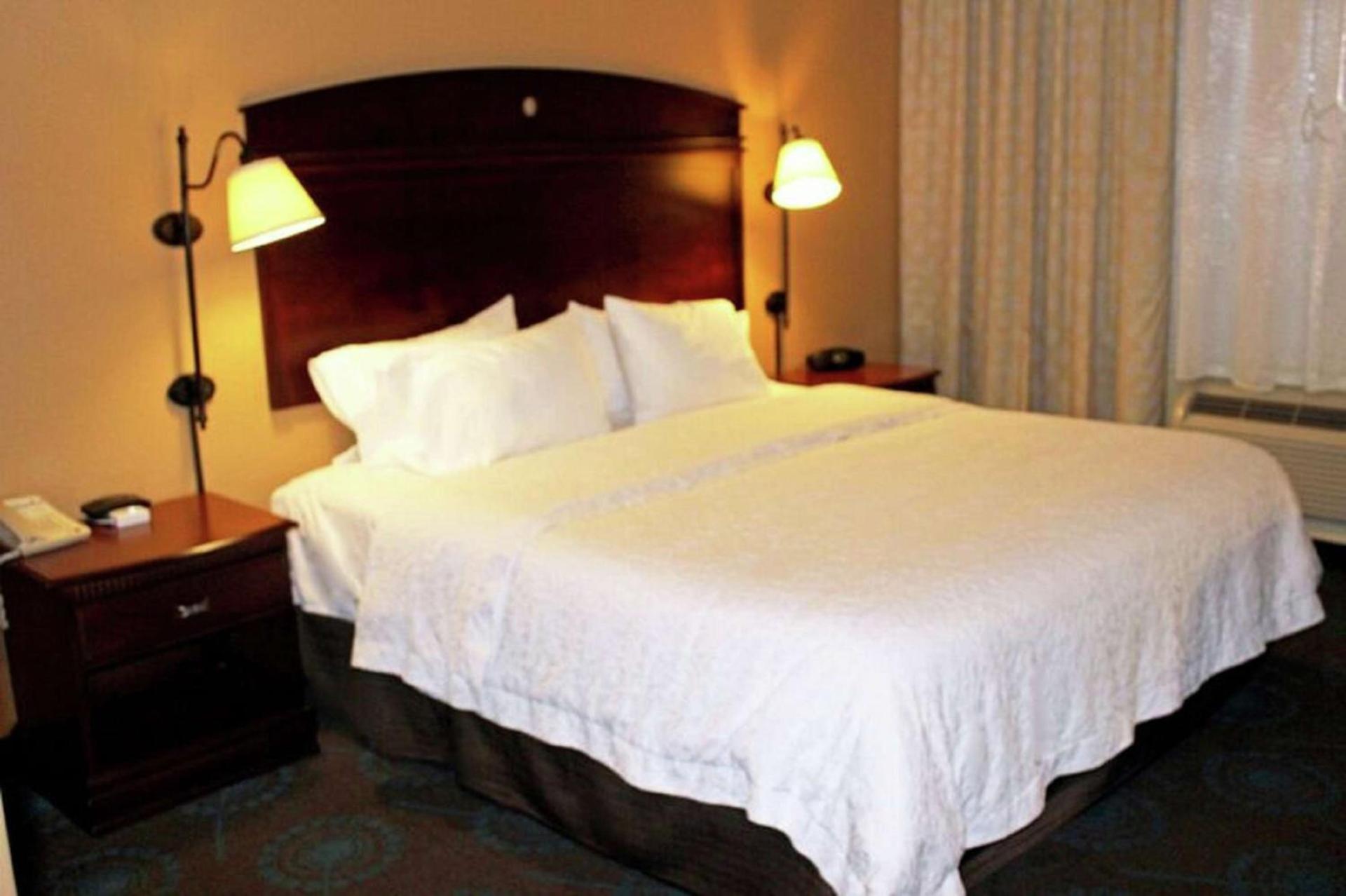Hampton Inn Gallipolis photo 26