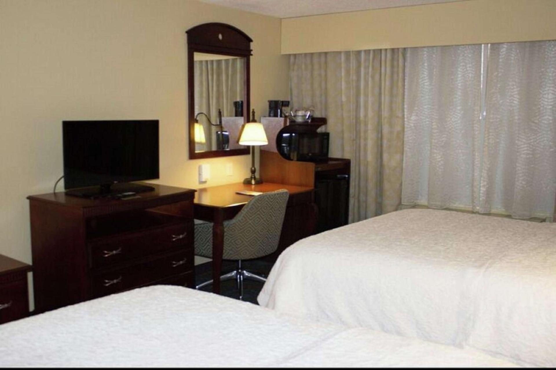 Hampton Inn Gallipolis photo 27