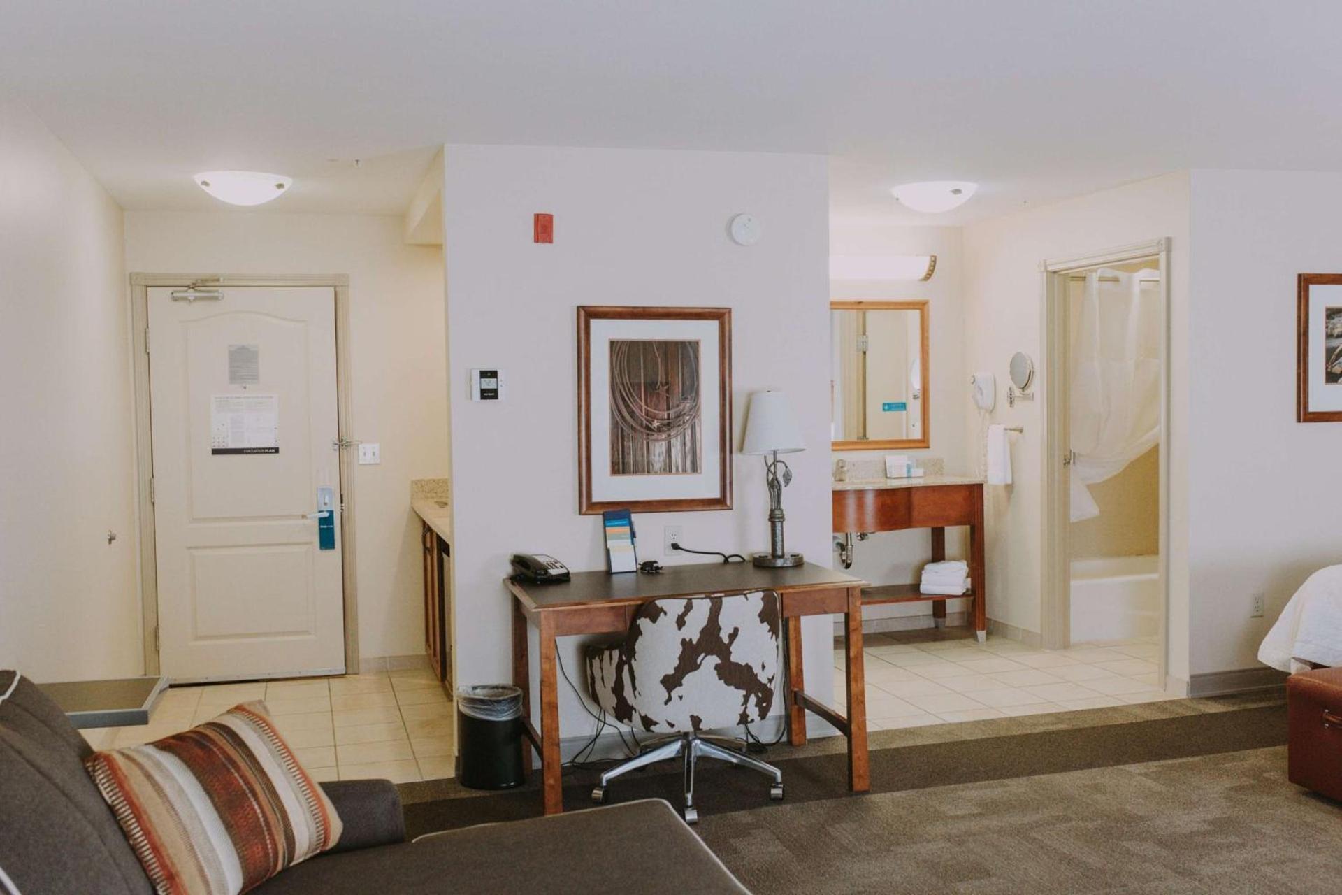 Hampton Inn & Suites Green River photo 8