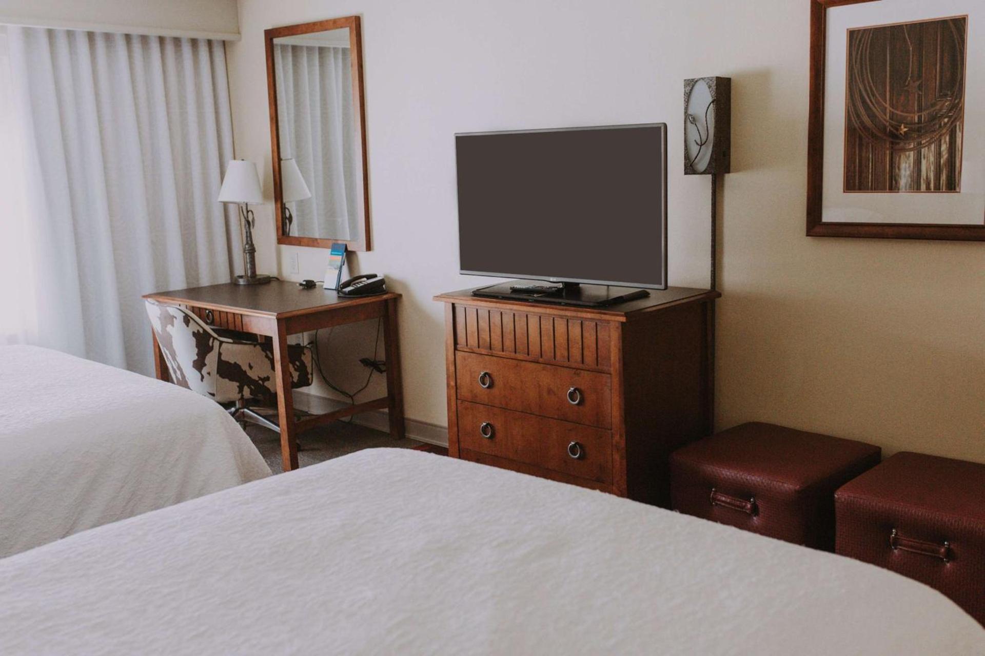 Hampton Inn & Suites Green River photo 9