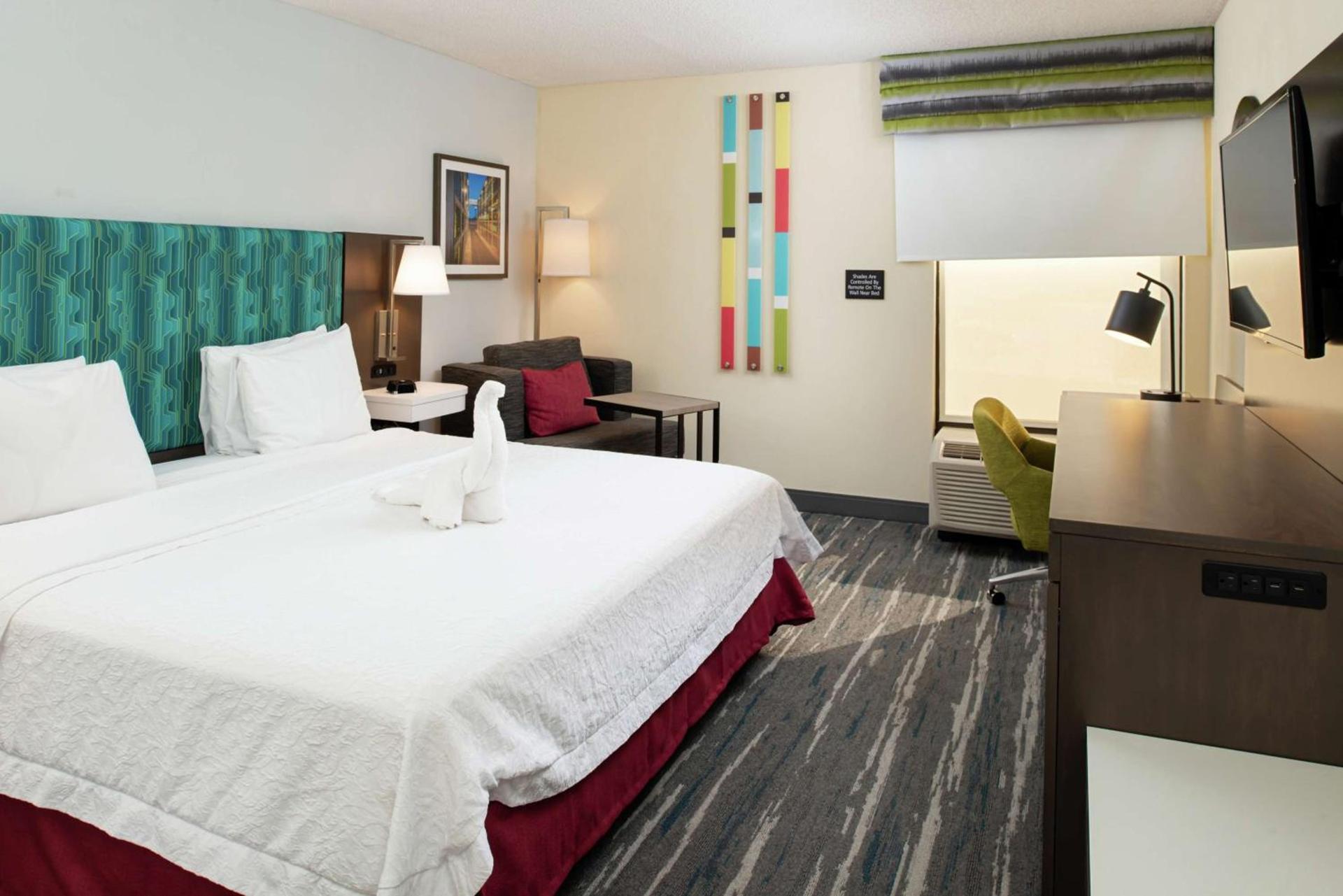 Hampton Inn Greensboro Airport photo 30