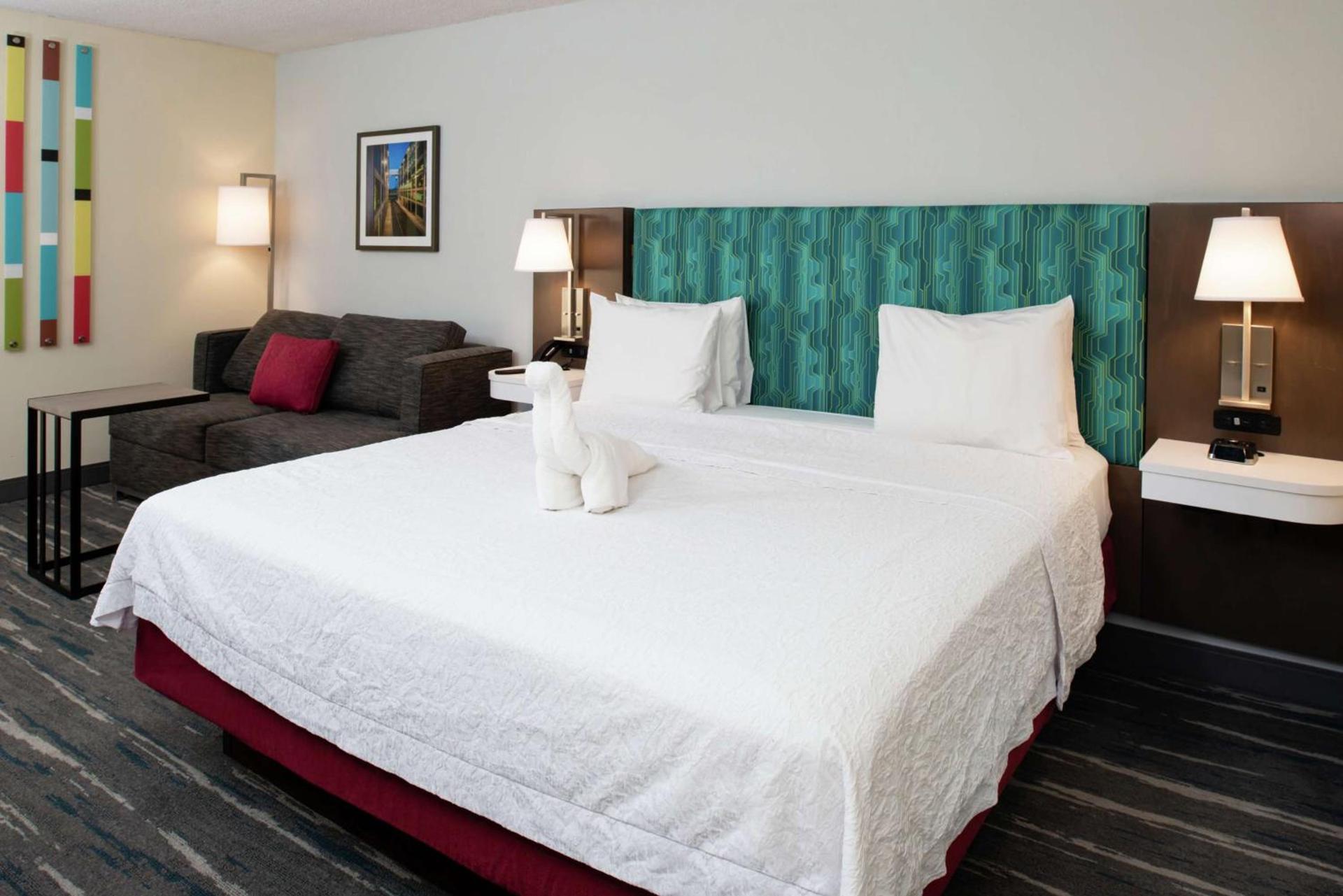 Hampton Inn Greensboro Airport photo 24