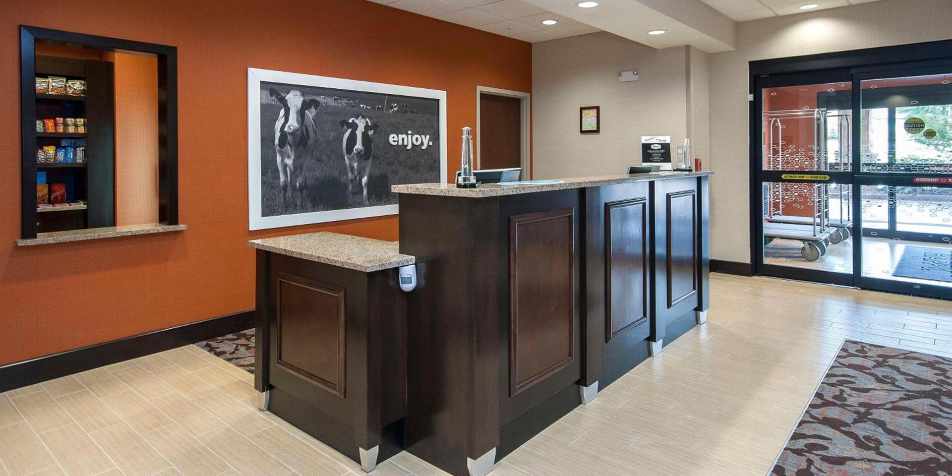 Hampton Inn & Suites Seneca-Clemson Area photo 11