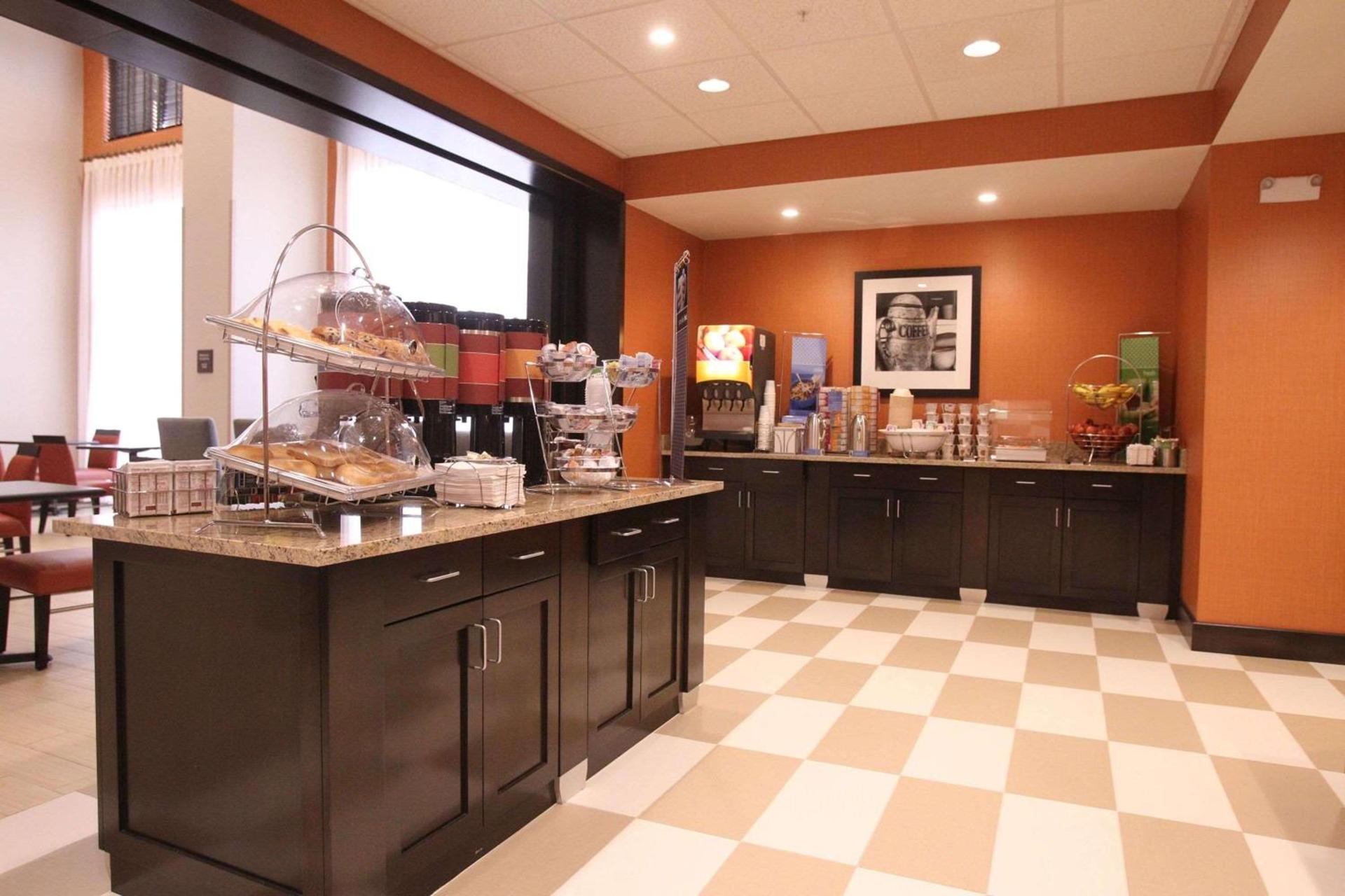 Hampton Inn & Suites Seneca-Clemson Area photo 18