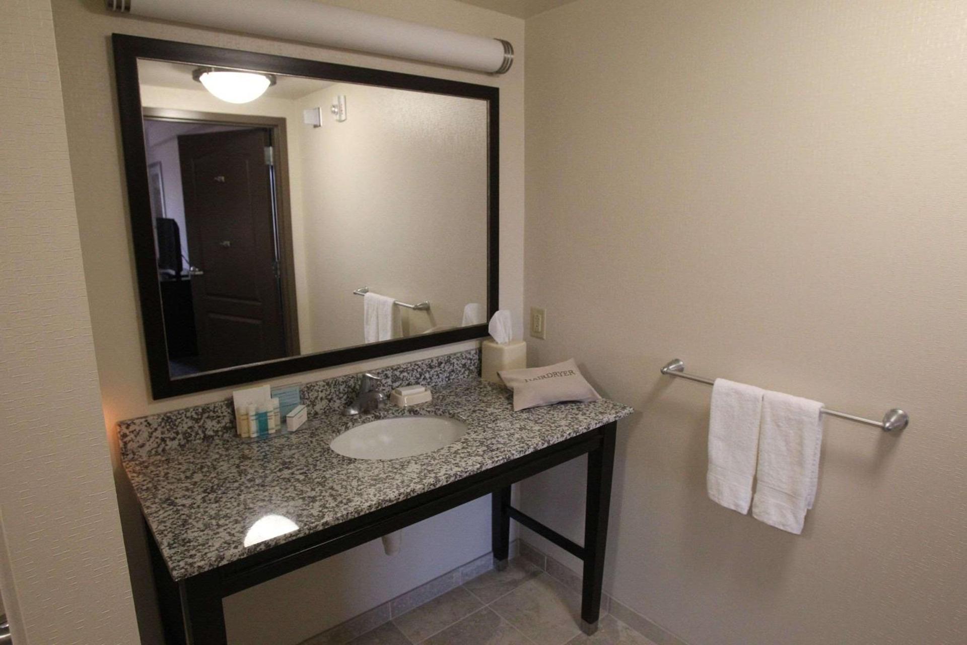 Hampton Inn & Suites Seneca-Clemson Area photo 45