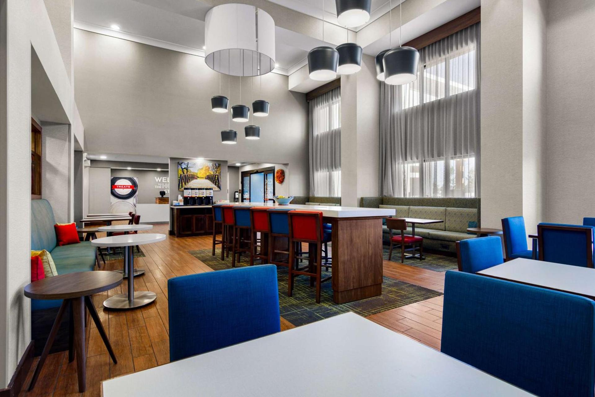 Hampton Inn & Suites Schererville photo 9