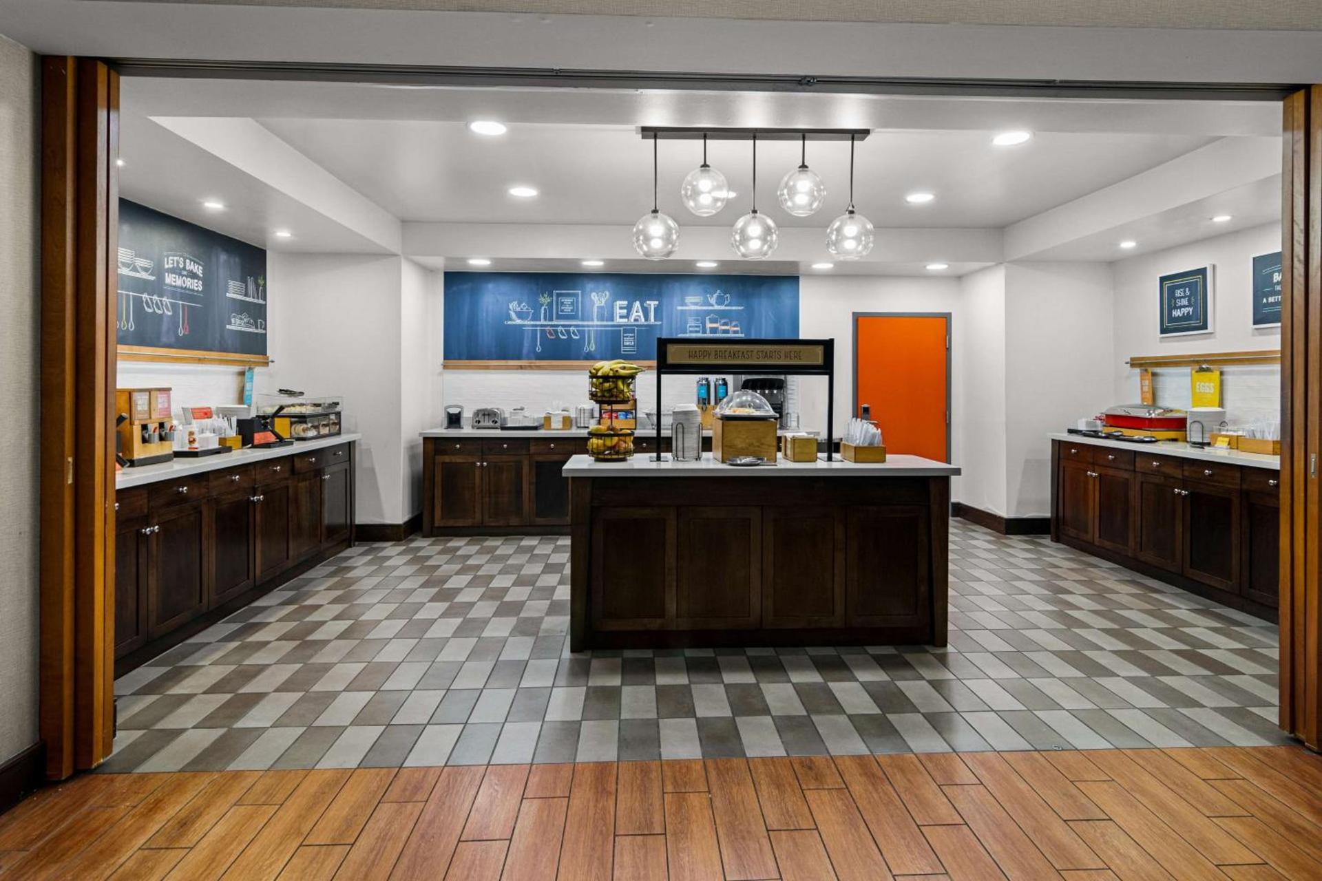Hampton Inn & Suites Schererville photo 14