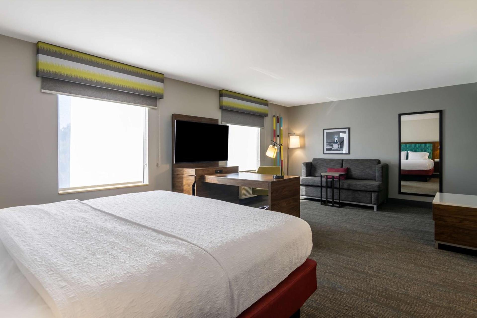Hampton Inn & Suites Schererville photo 18