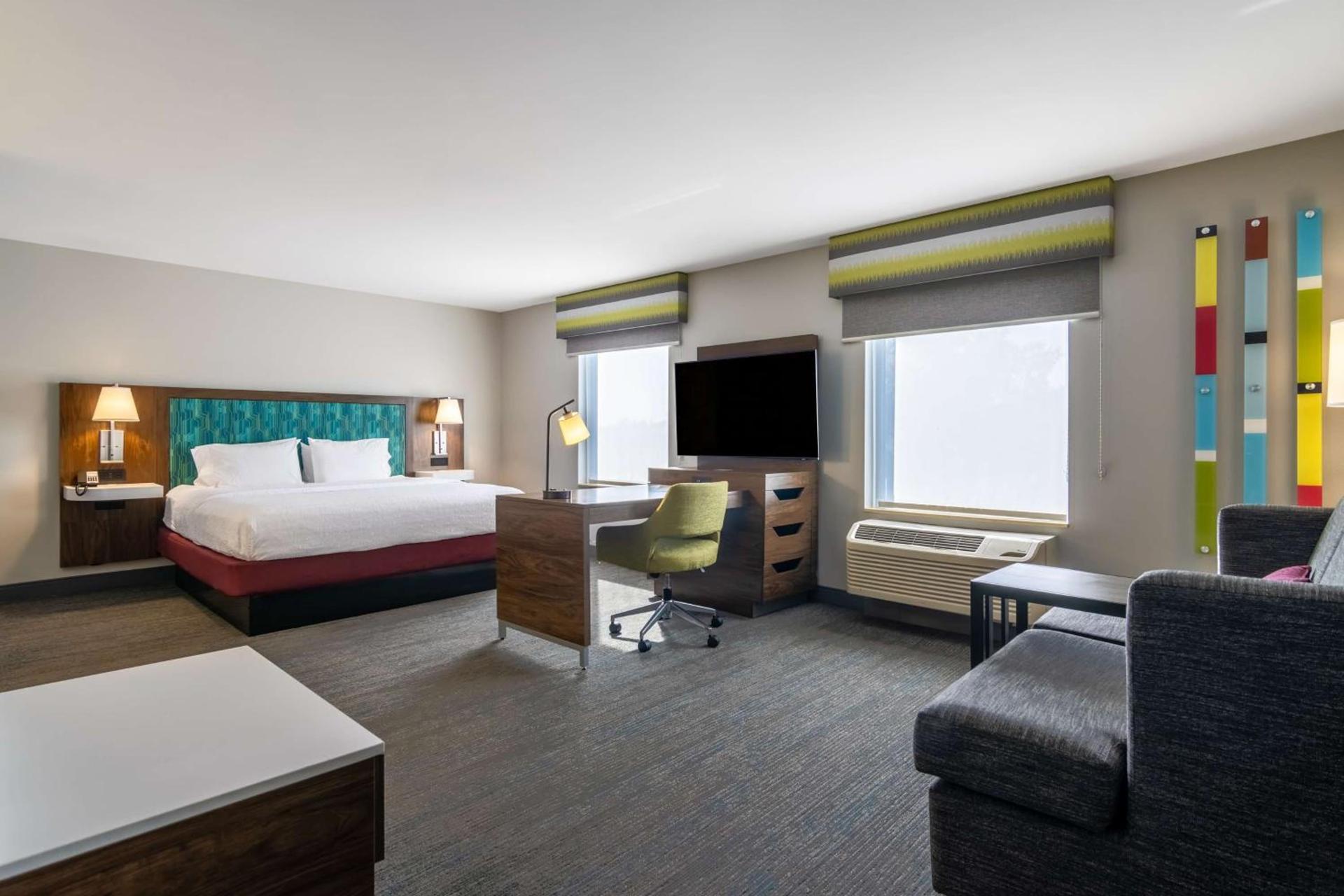 Hampton Inn & Suites Schererville photo 17