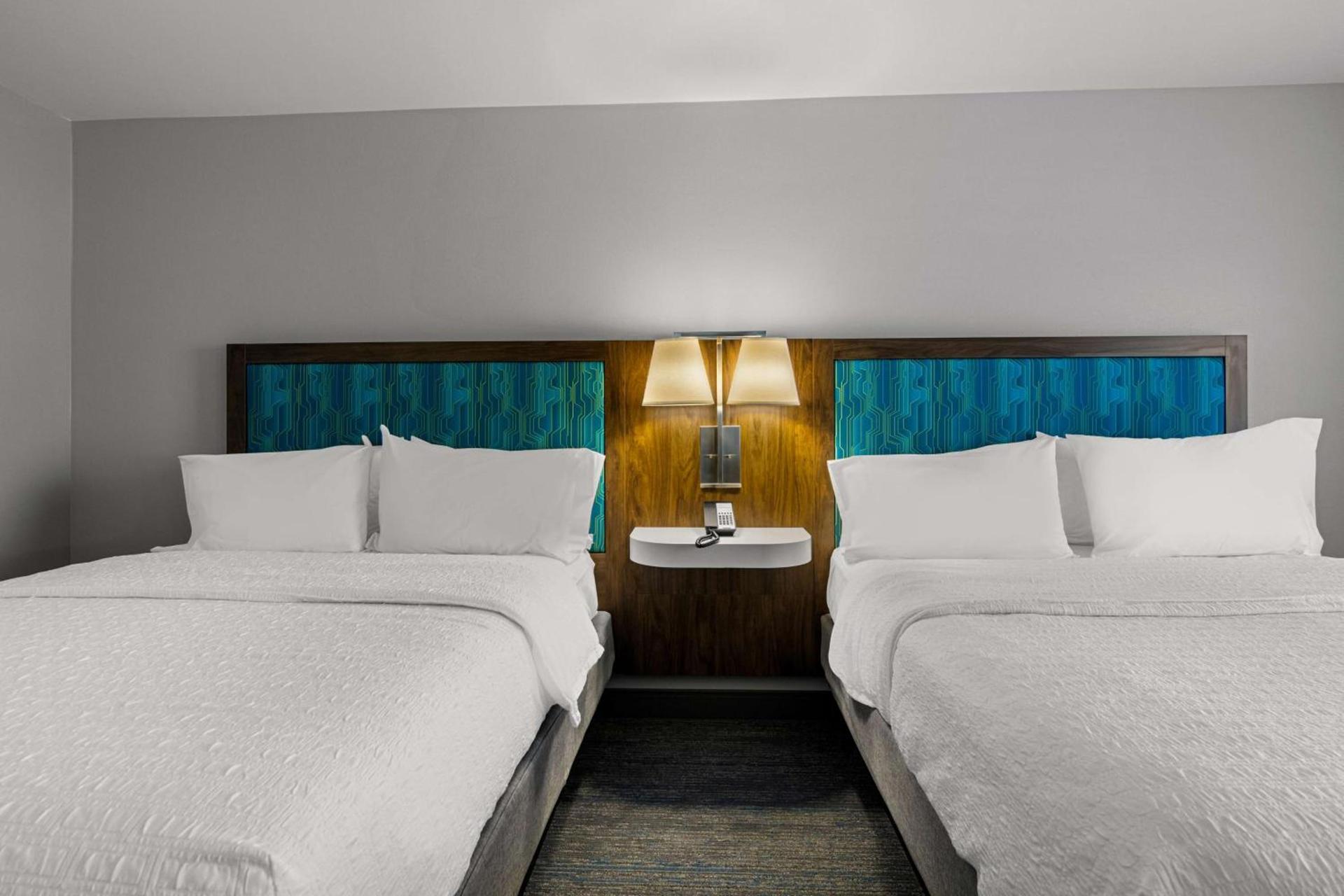 Hampton Inn & Suites Schererville photo 23