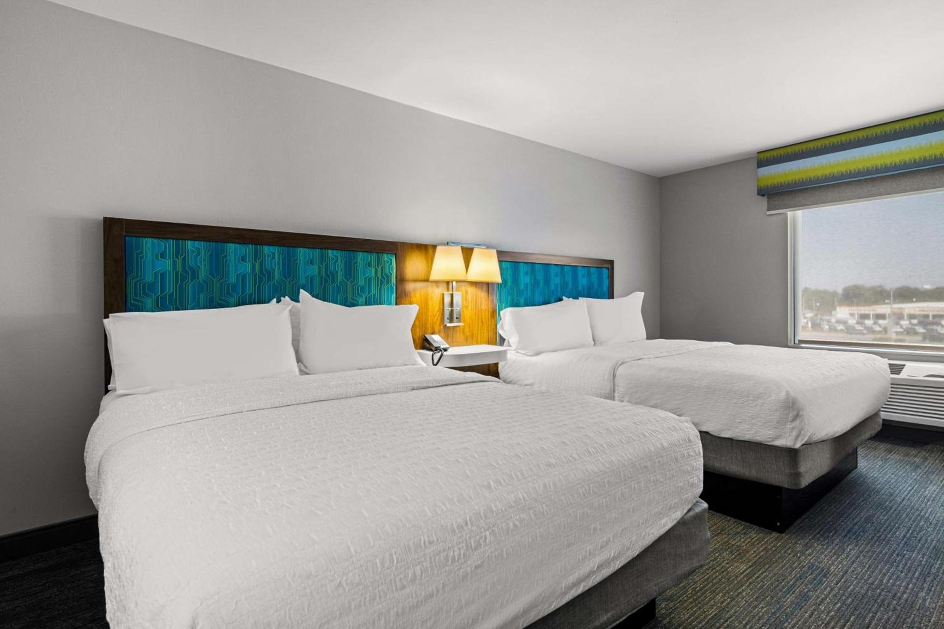 Hampton Inn & Suites Schererville photo 28