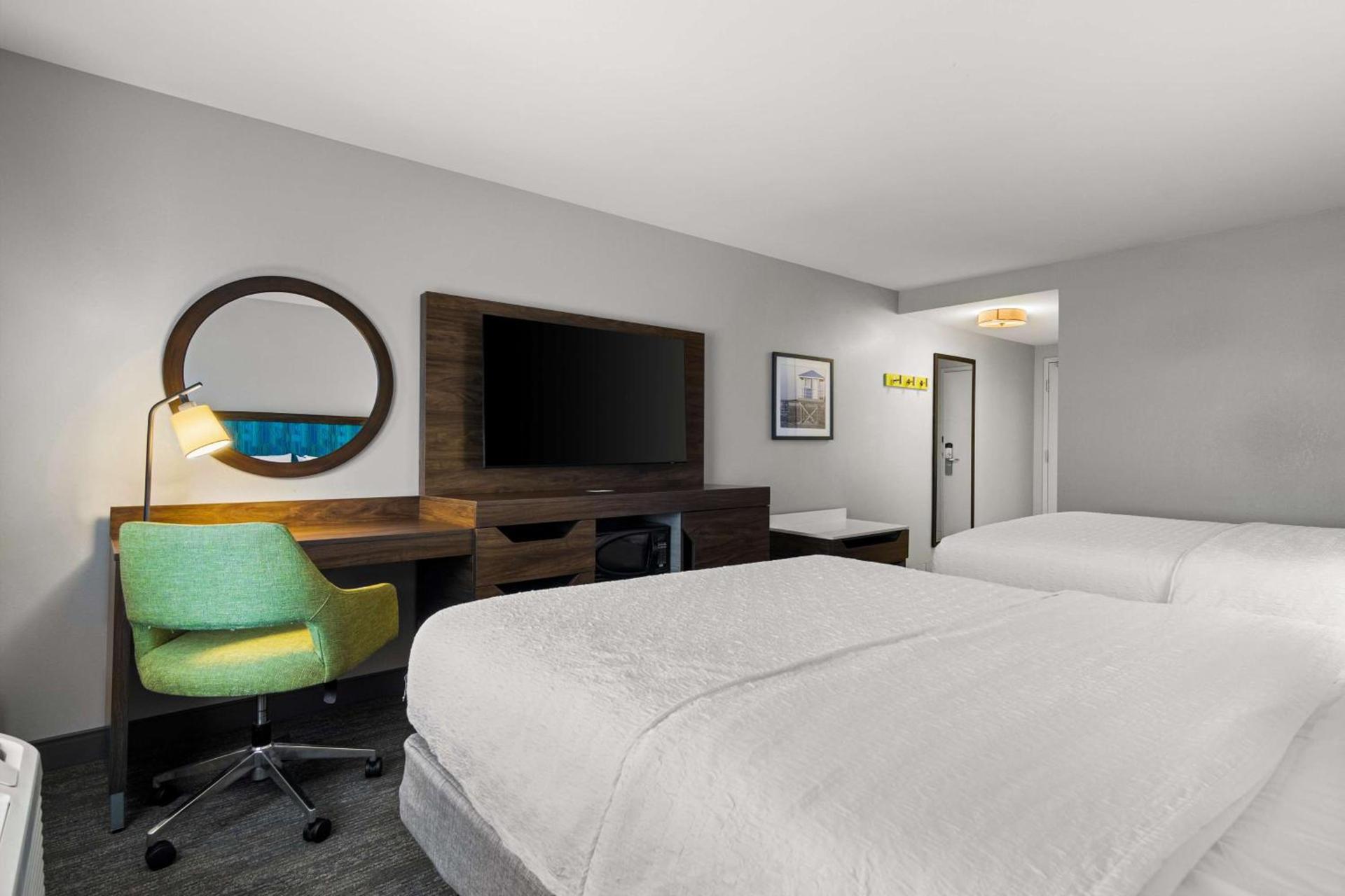 Hampton Inn & Suites Schererville photo 31