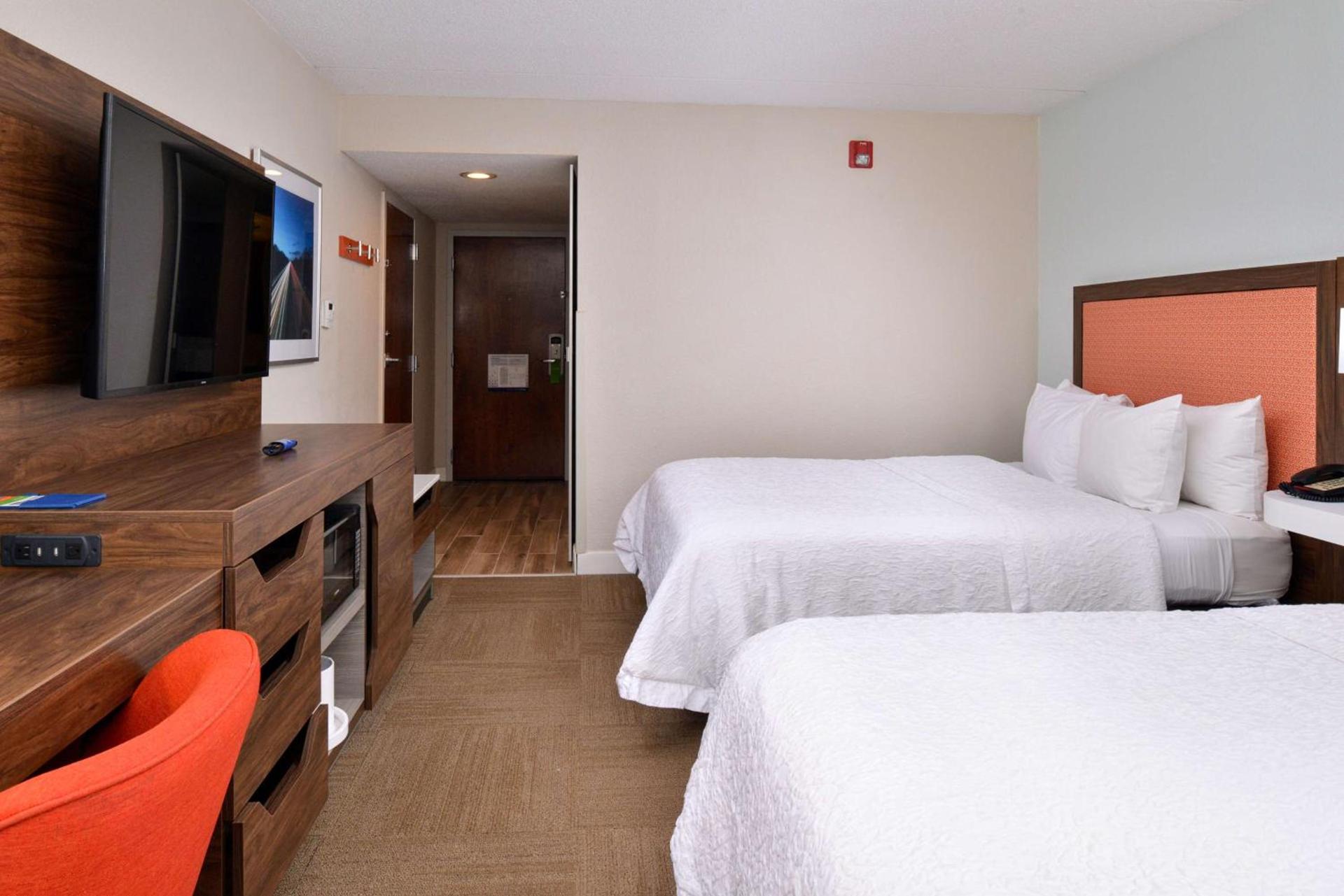 Hampton Inn Henderson photo 10