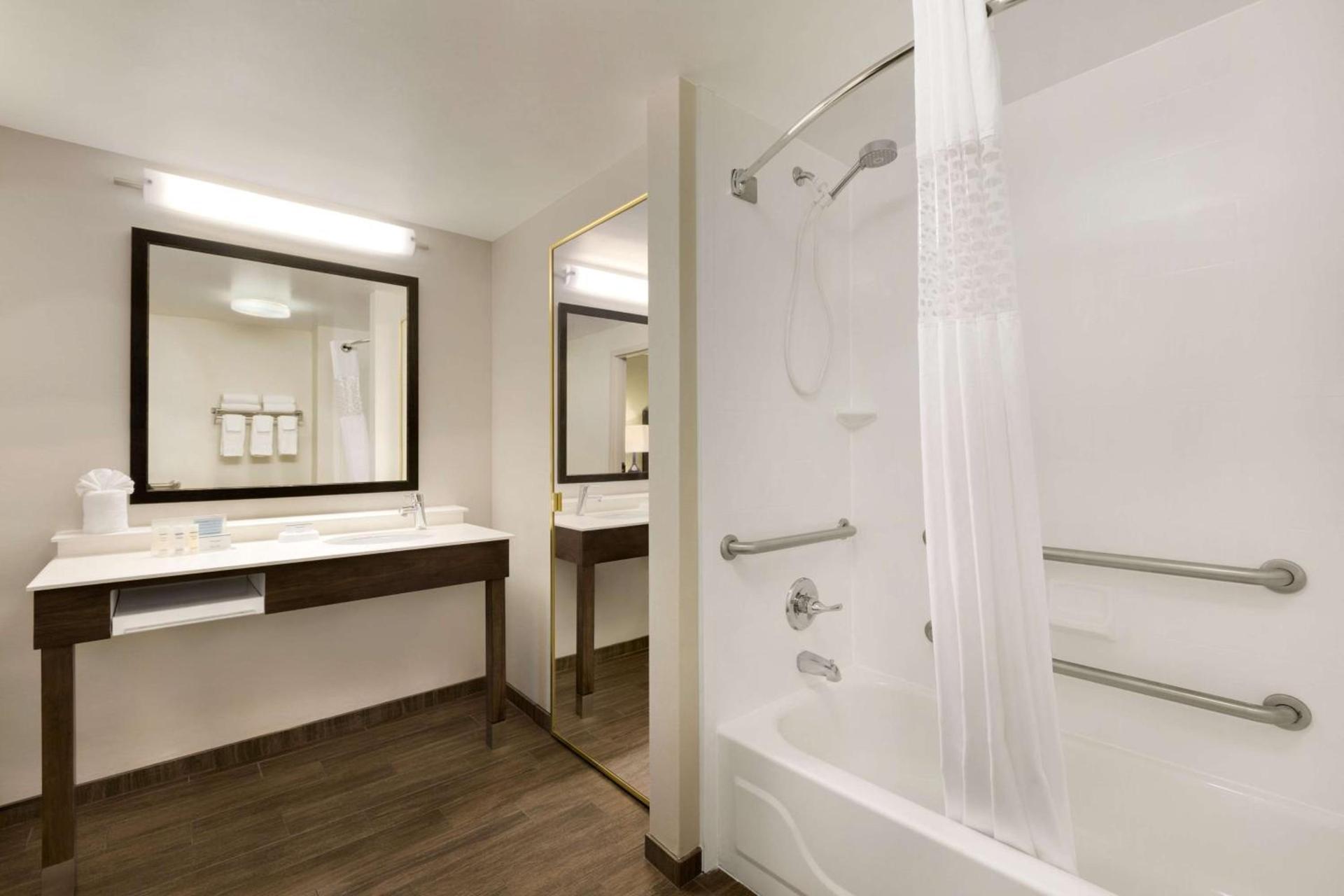 Hampton Inn & Suites Hershey photo 28
