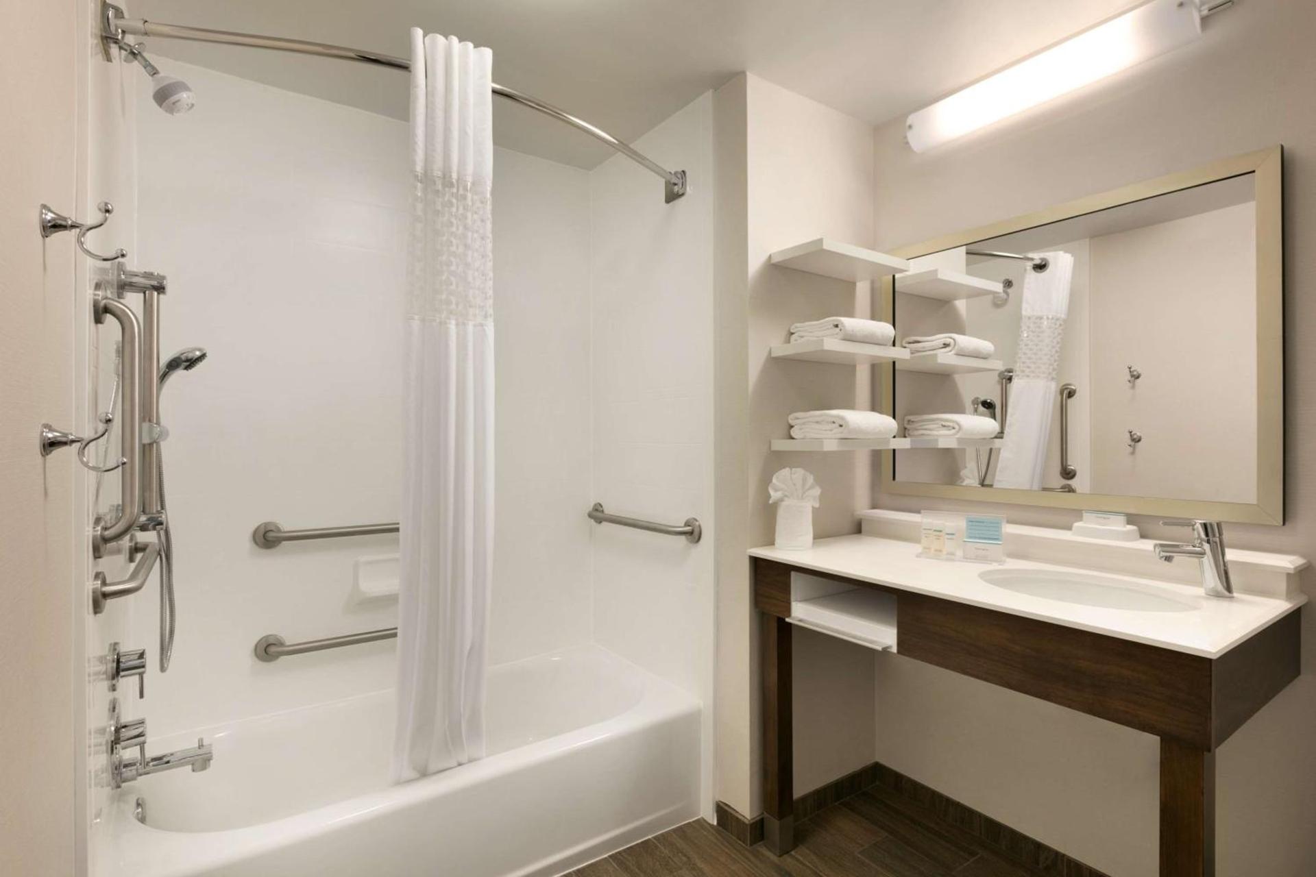 Hampton Inn & Suites Hershey photo 29