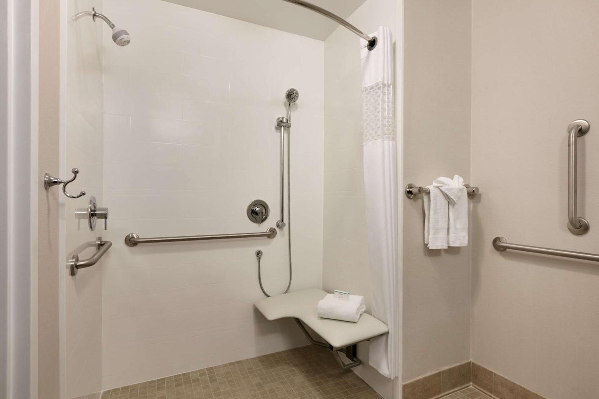 Hampton Inn & Suites Hershey photo 31