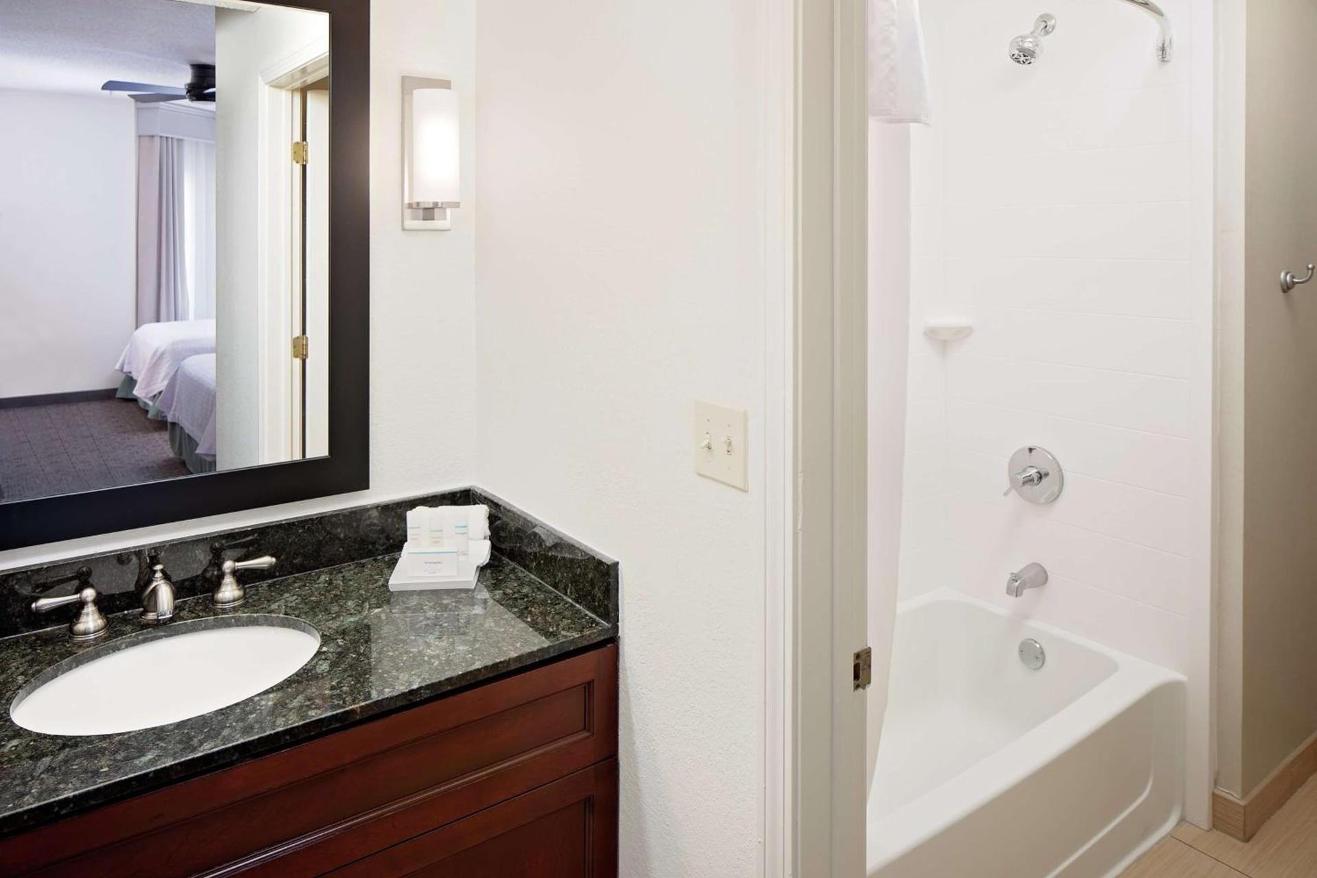 Homewood Suites by Hilton Hartford-Farmington photo 21