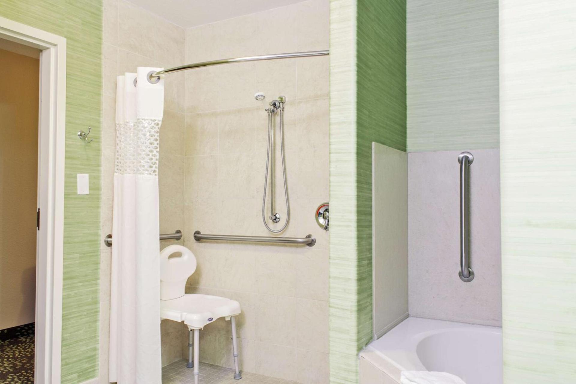 Hampton Inn & Suites Harlingen photo 13