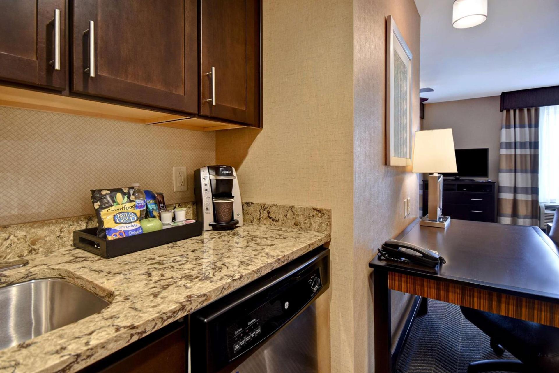 Homewood Suites by Hilton Hartford / Southington CT photo 37