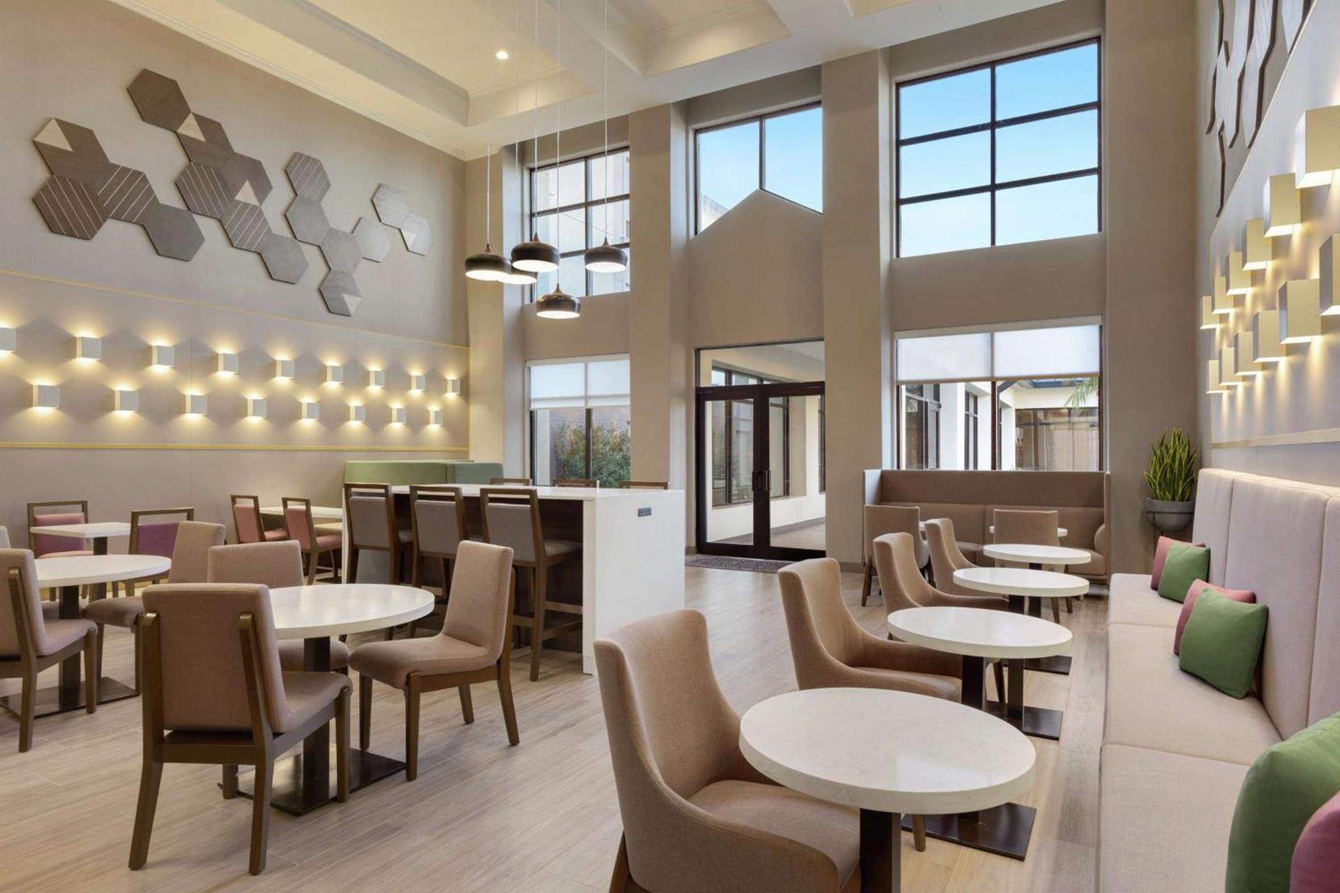 Hampton Inn & Suites Houston-Cypress Station photo 16