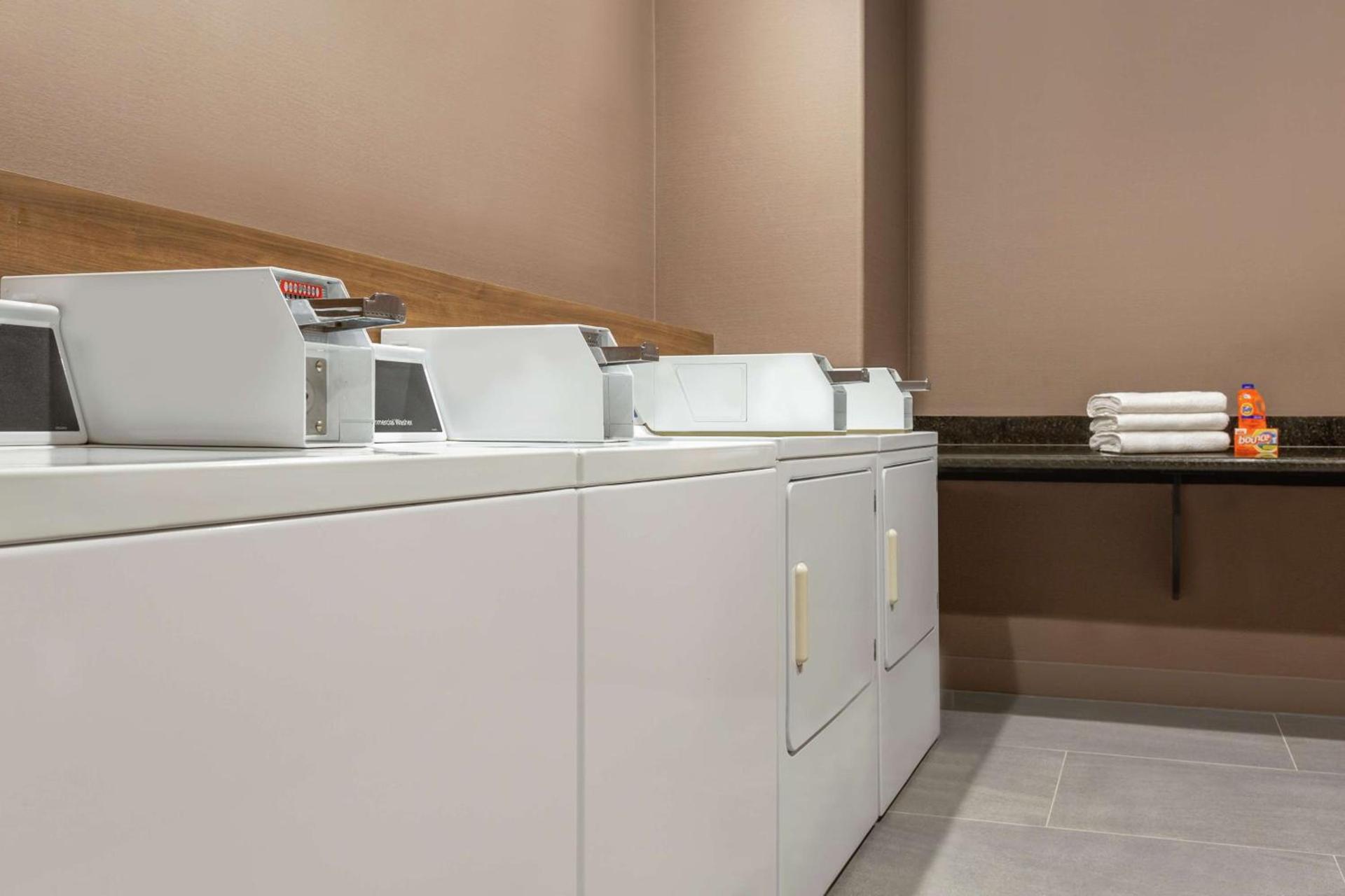 Hampton Inn & Suites Houston-Cypress Station photo 37