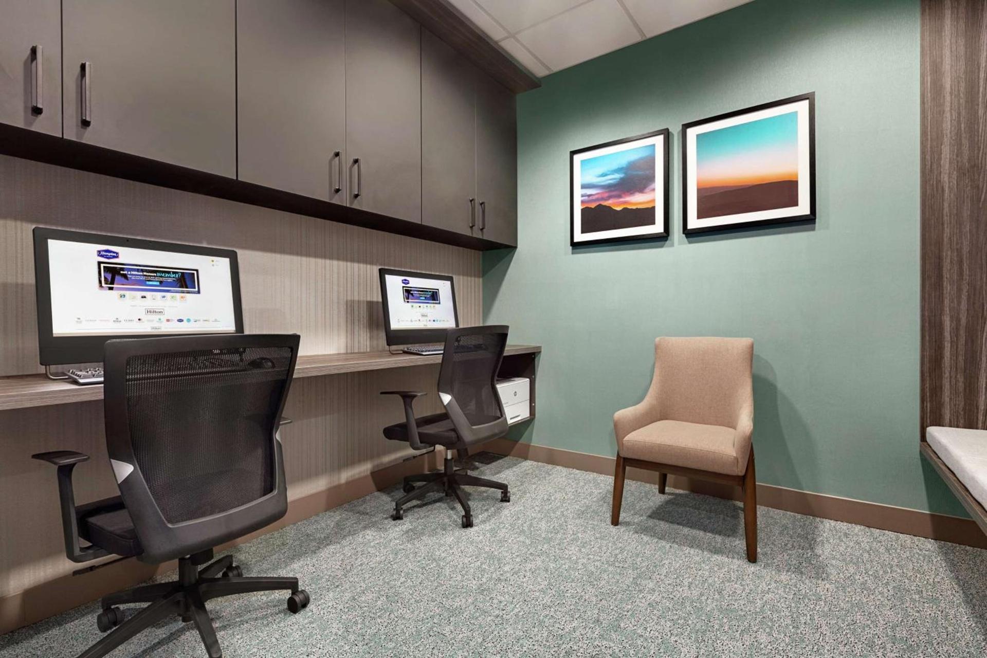 Hampton Inn & Suites Houston-Cypress Station photo 38