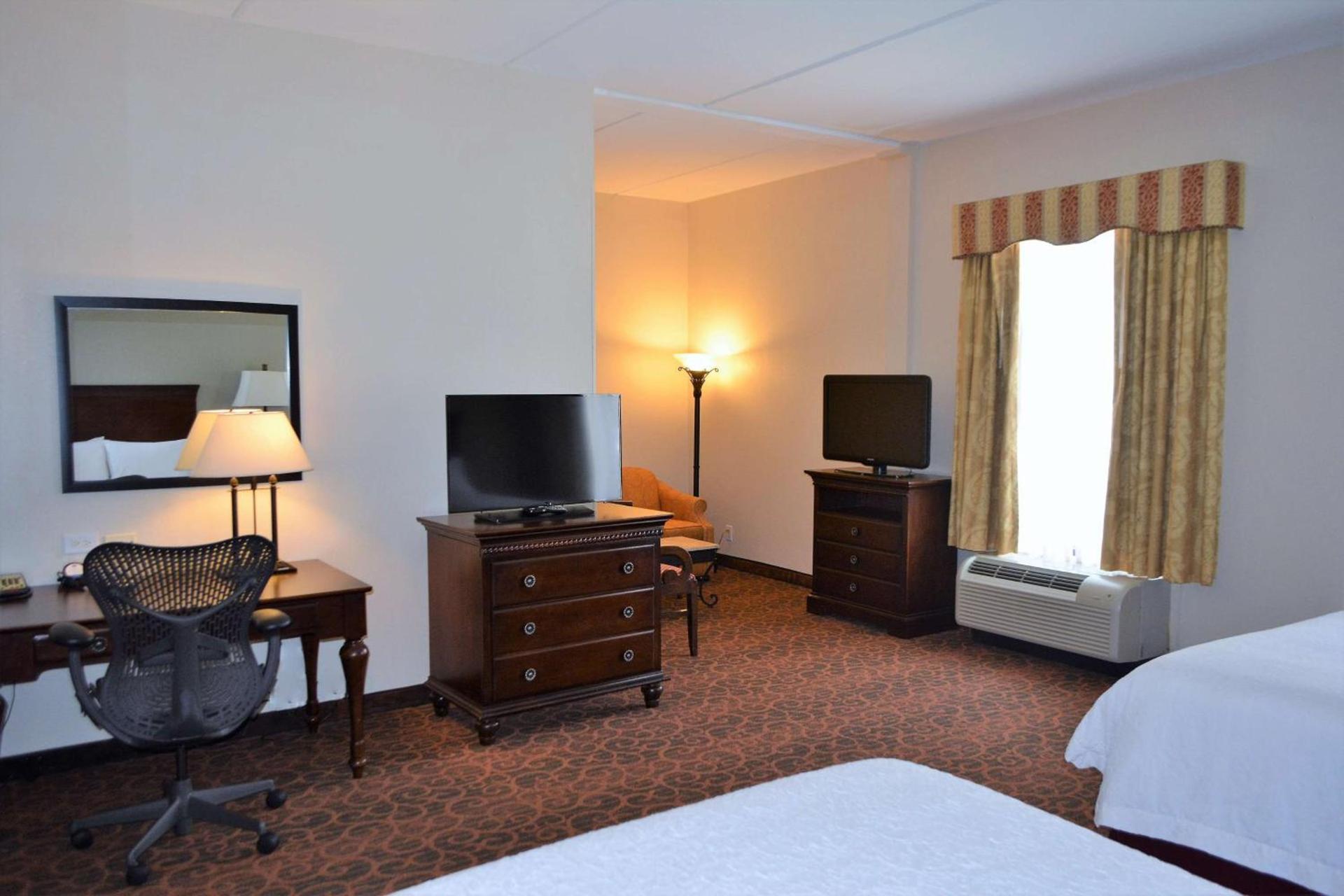 Hampton Inn and Suites Houston-Katy photo 11