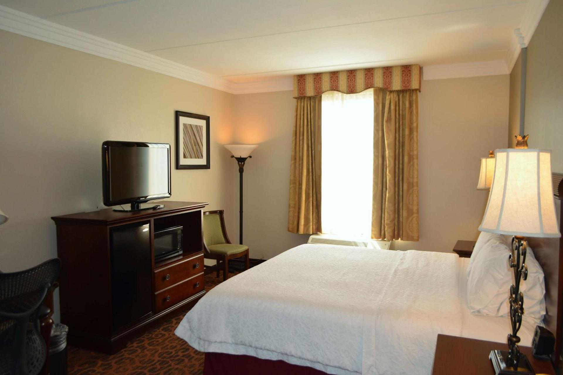 Hampton Inn and Suites Houston-Katy photo 15