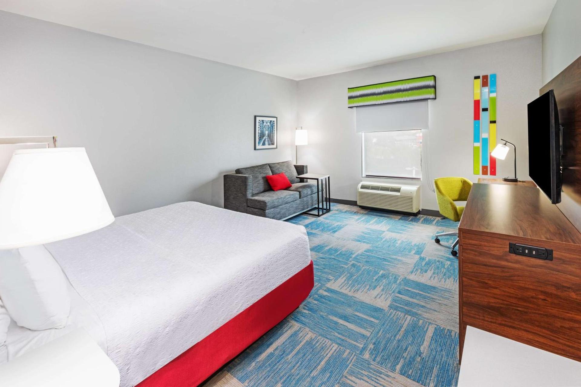 Hampton Inn and Suites Houston Heights I-10 photo 27