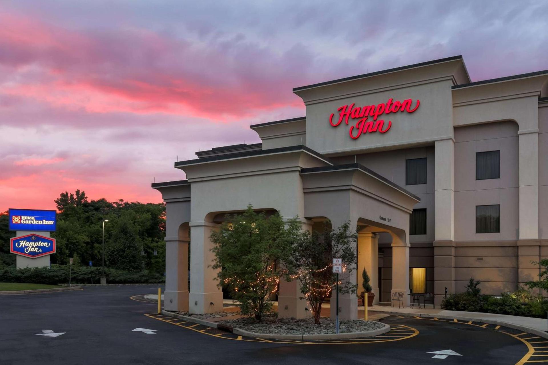 Hampton Inn Nanuet photo 3