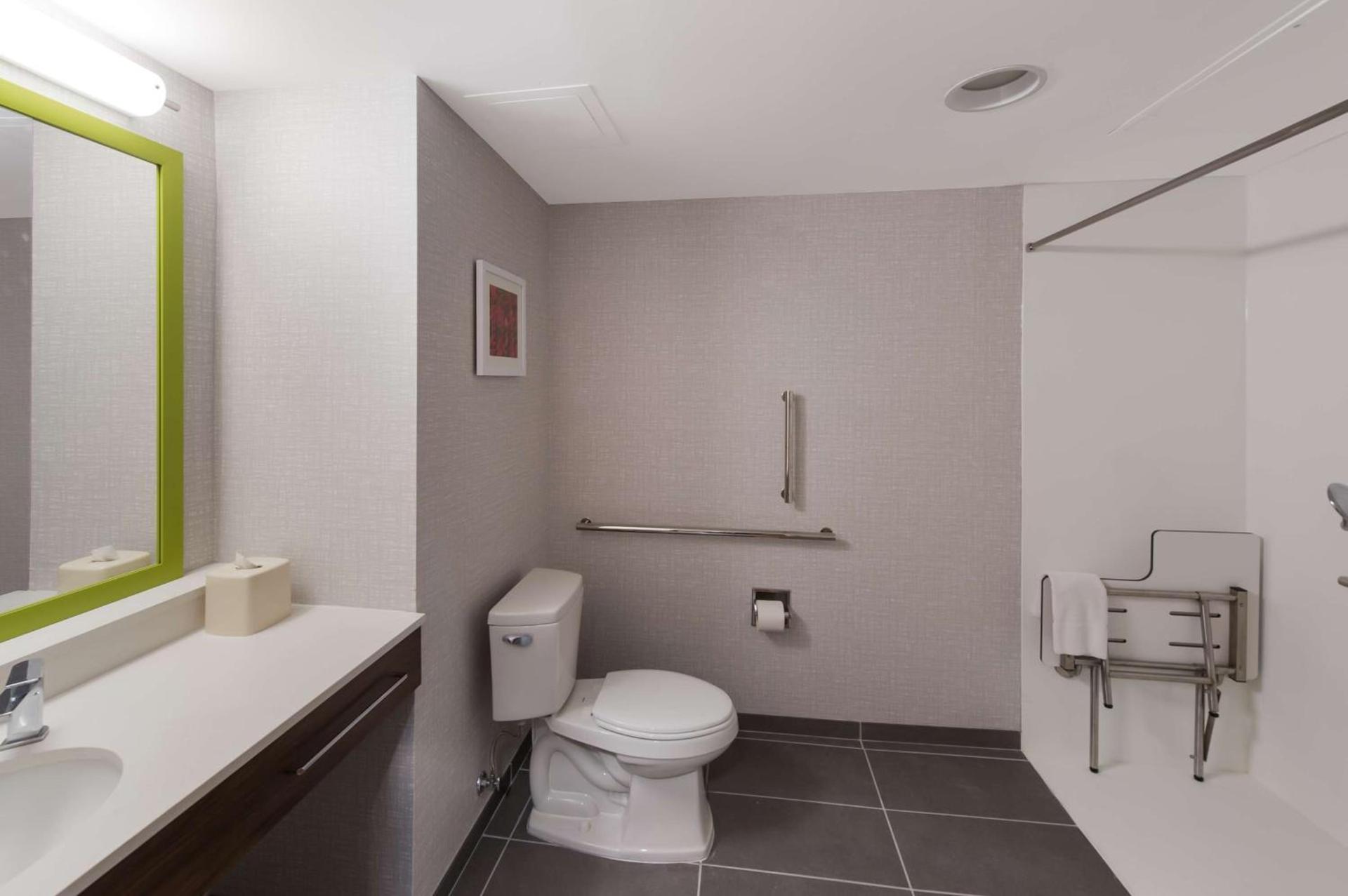 Hampton Inn Nanuet photo 32