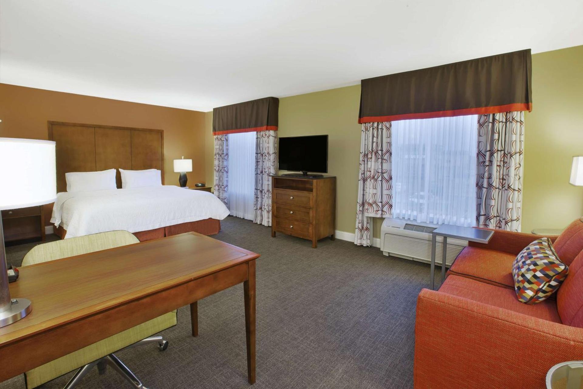 Hampton Inn & Suites Wichita-Northeast photo 18