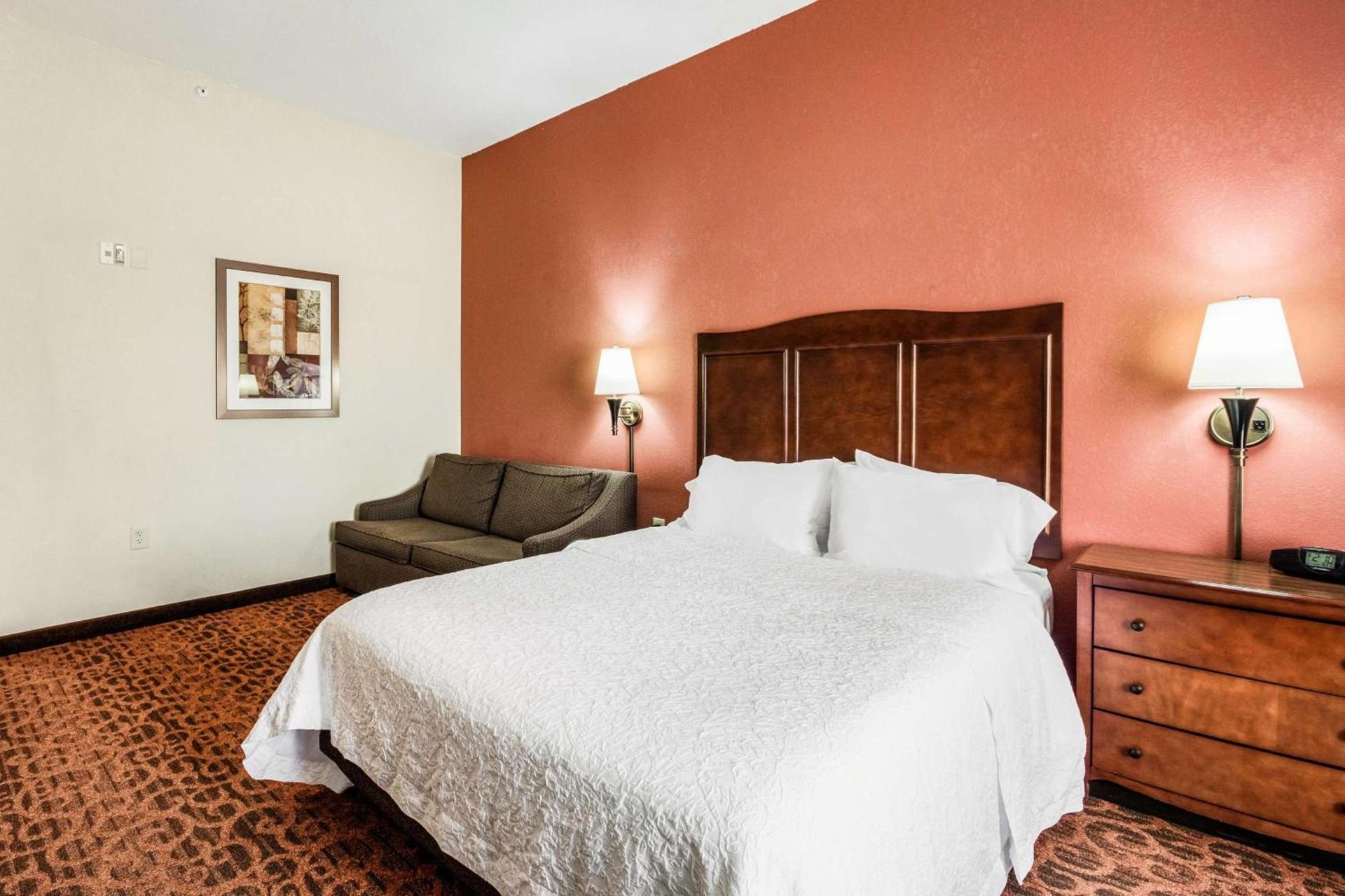 Hampton Inn Derby-Wichita Southeast photo 28