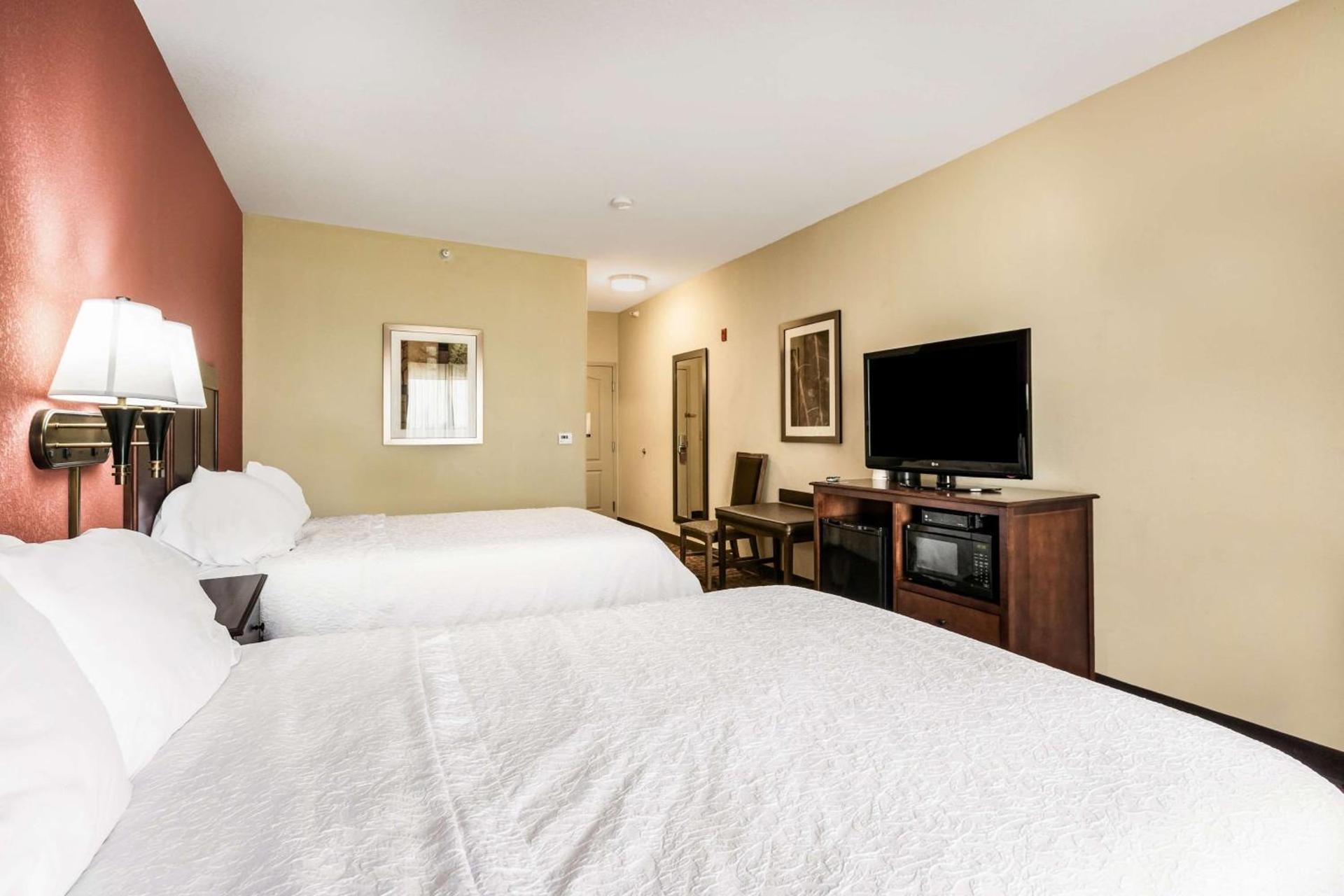 Hampton Inn Derby-Wichita Southeast photo 47