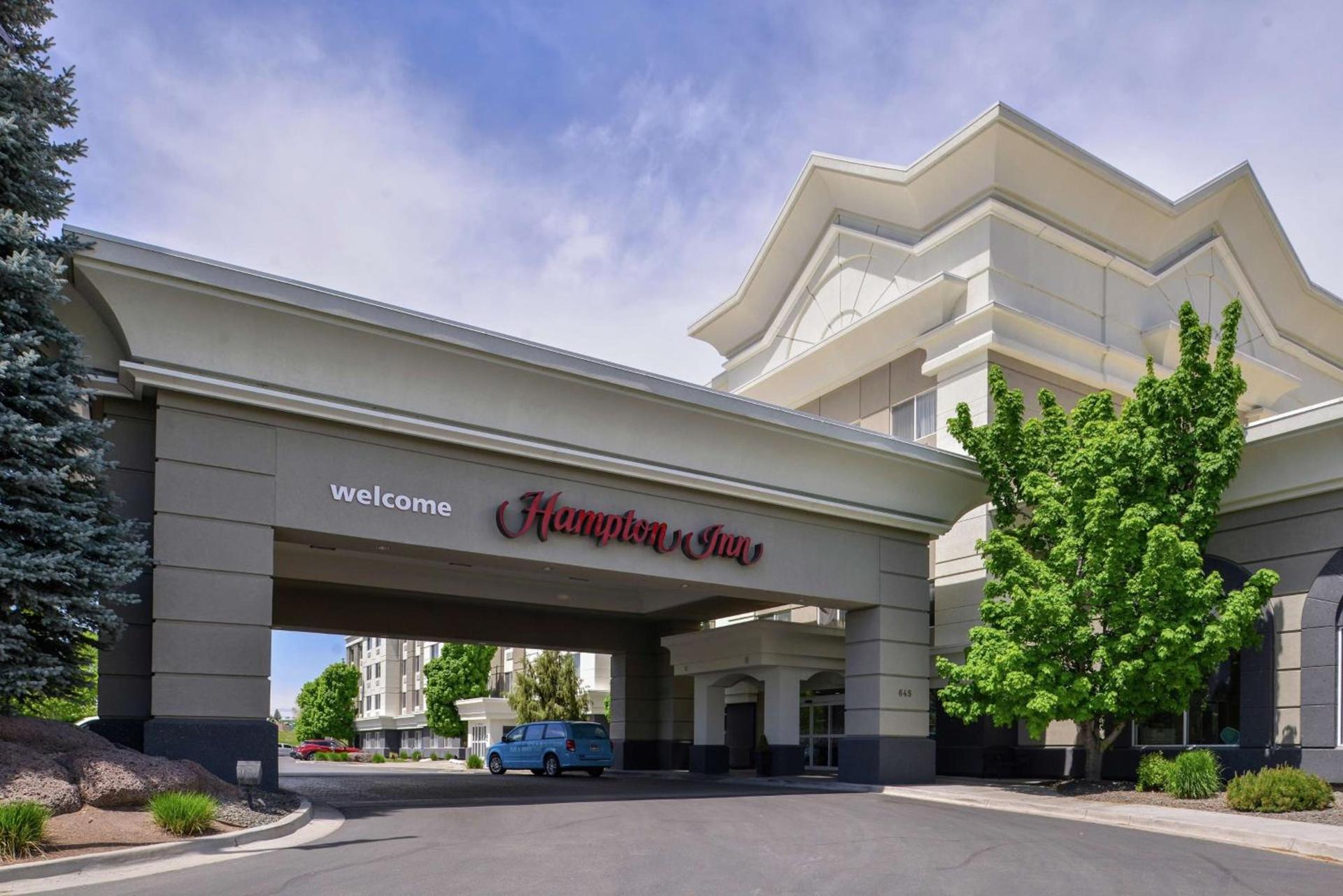 Hampton Inn Idaho Falls / Airport photo 2