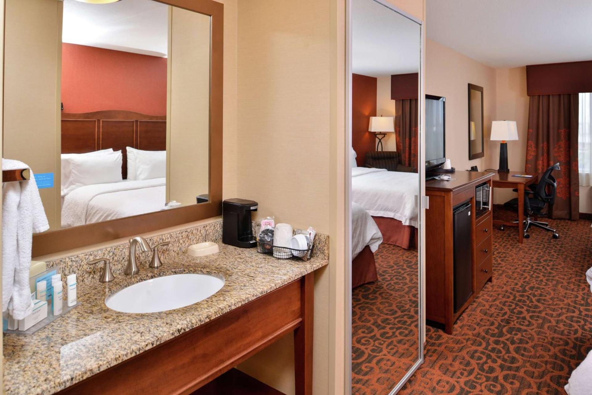 Hampton Inn Idaho Falls / Airport photo 25