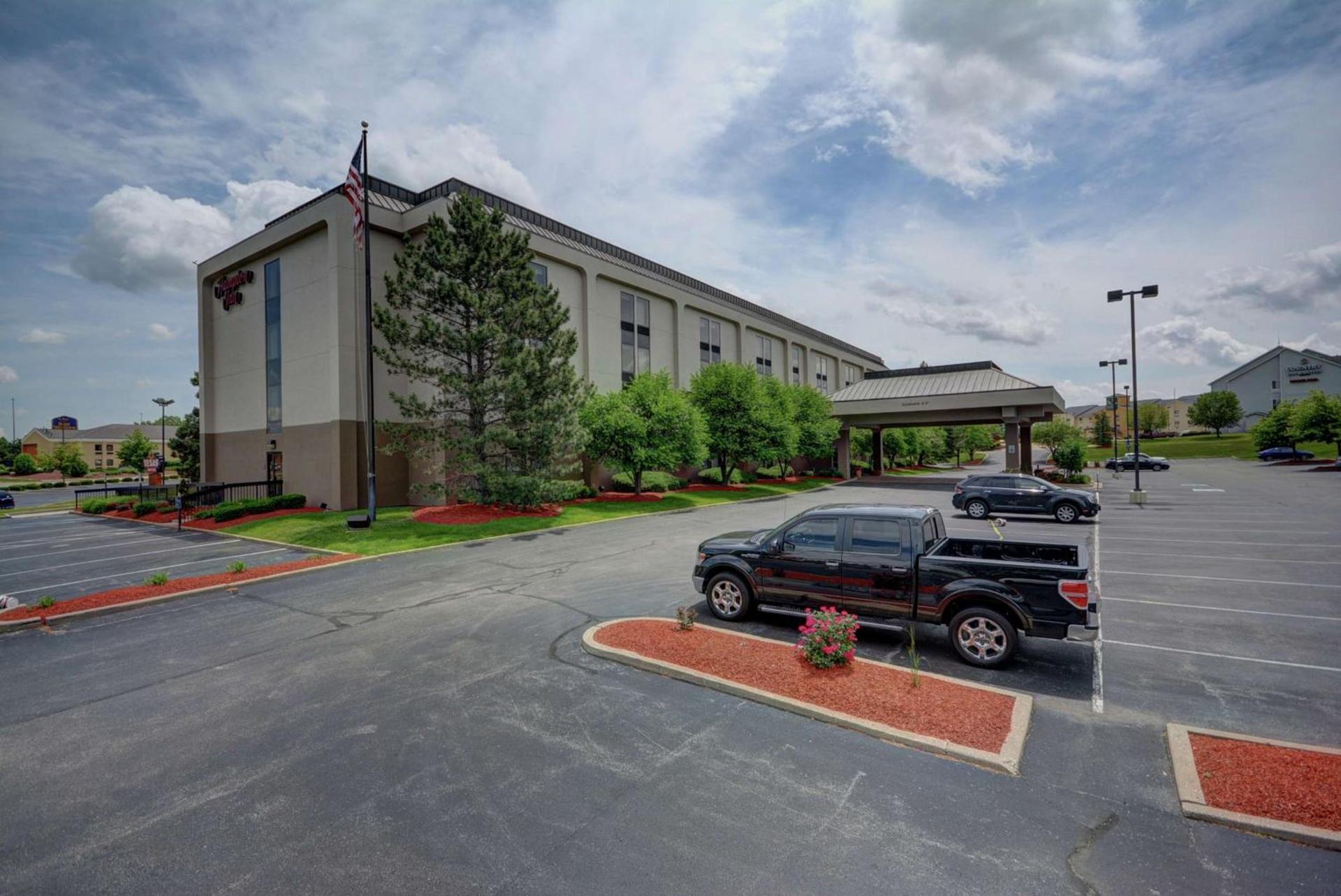 Hampton Inn by Hilton Indianapolis-South photo 3