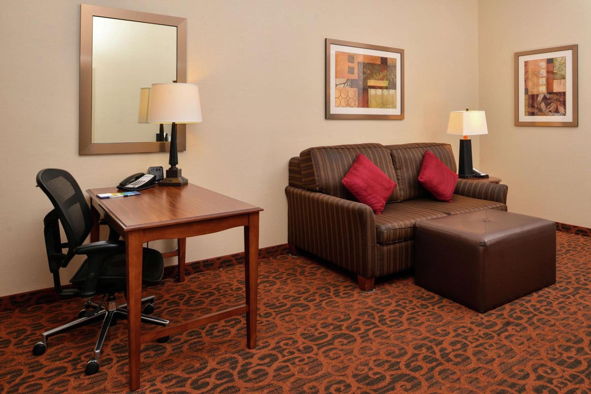 Hampton Inn Idaho Falls / Airport photo 37